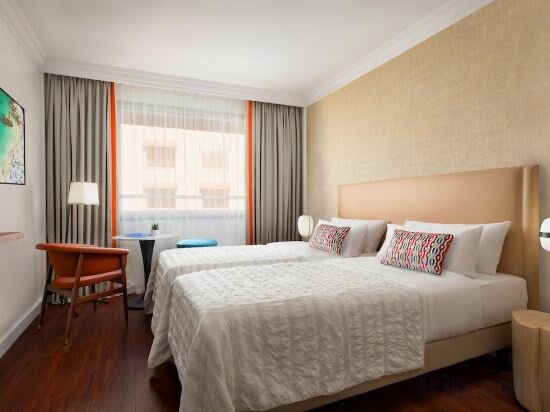 Classic Twin Room with Courtyard View