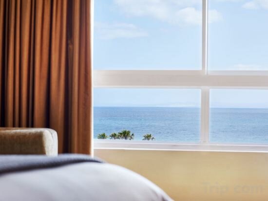 Classic Twin Room With Sea View
