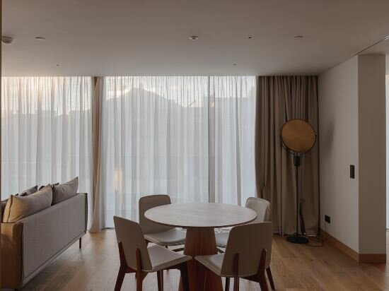 Master Suite City View