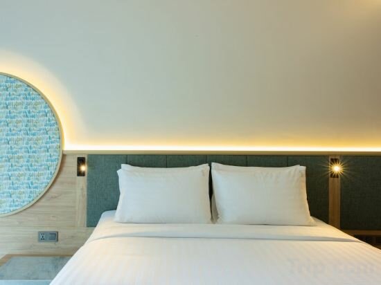 Leisure Pool View Room