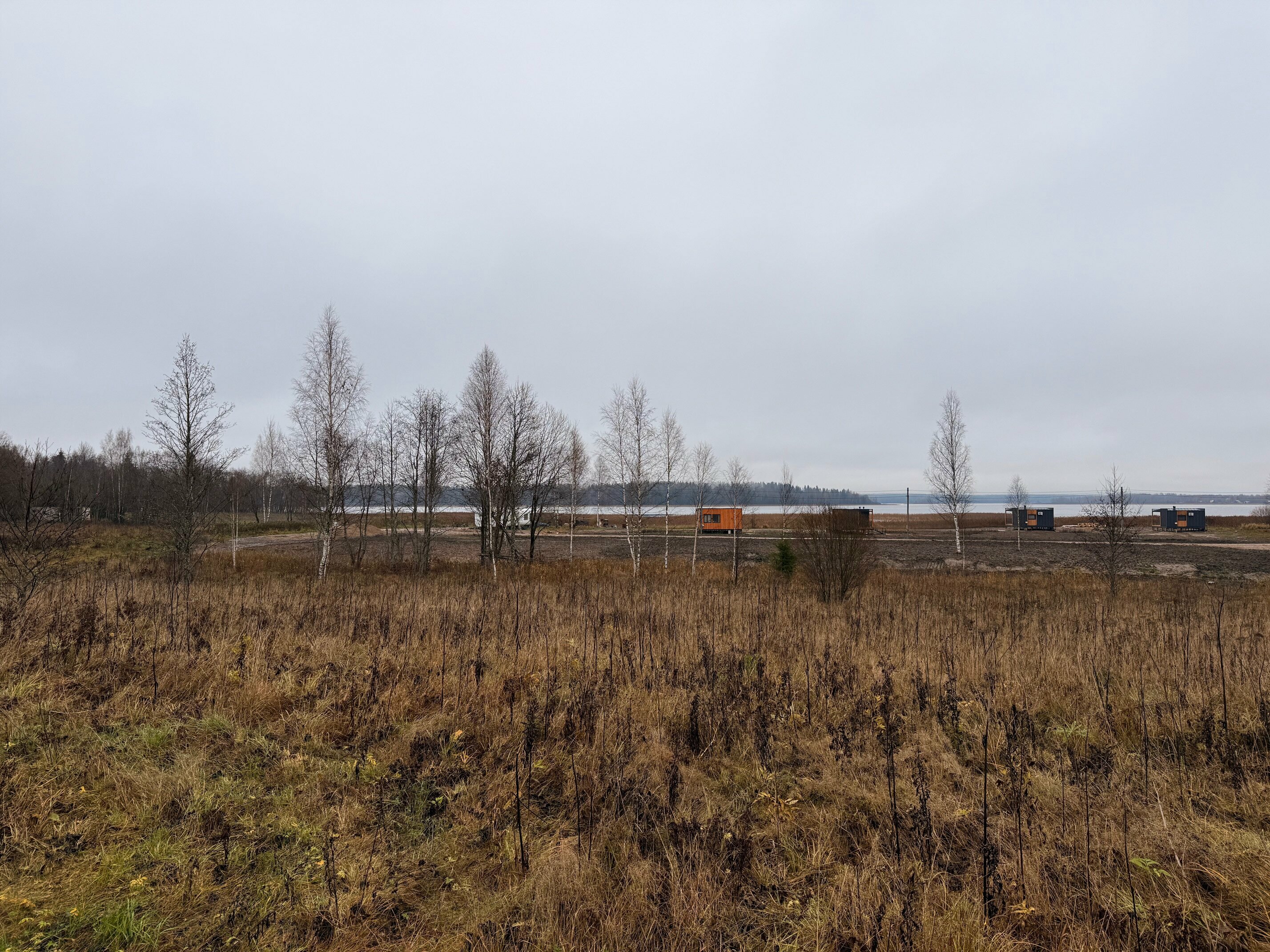 Дом с видом на озеро