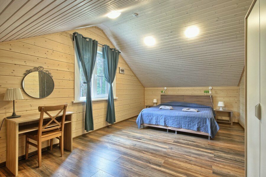 Коттедж с видом на лес