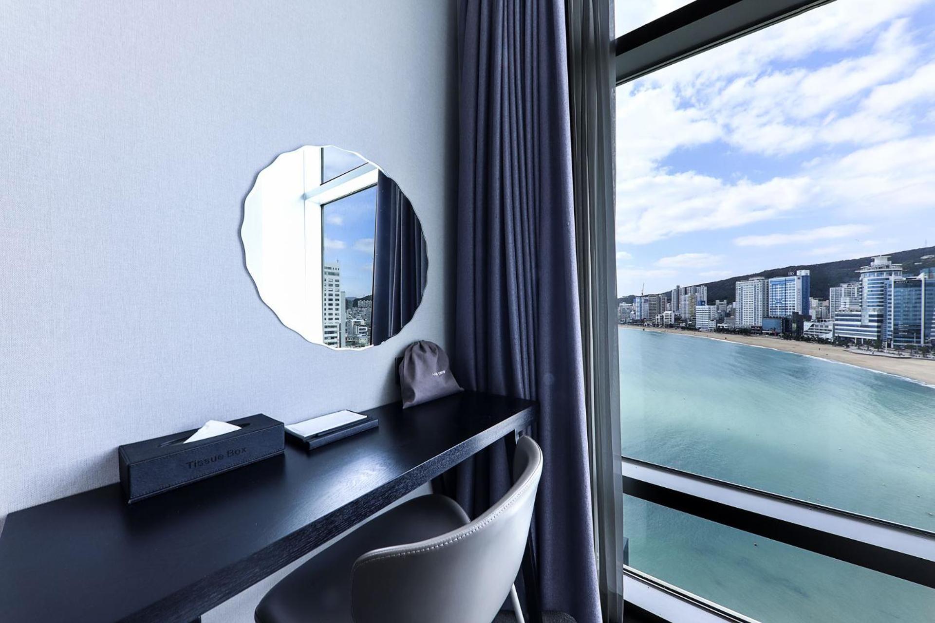 Signiture Family Ocean Suite