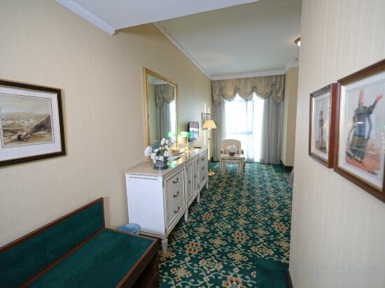 Superior Suite