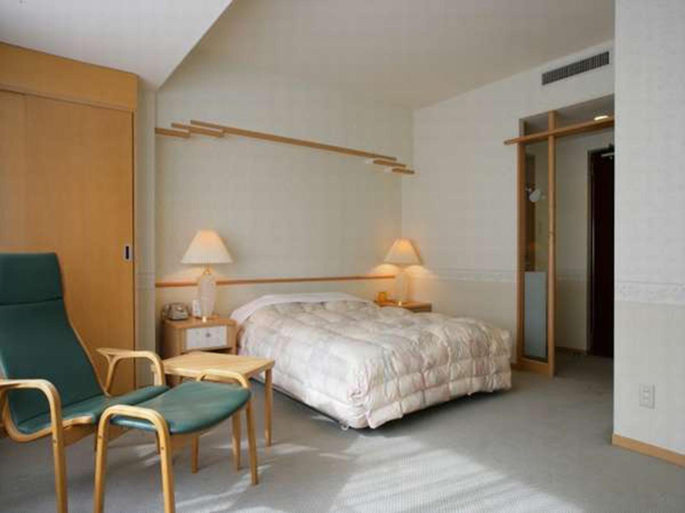 Double Room - Non-Smoking 