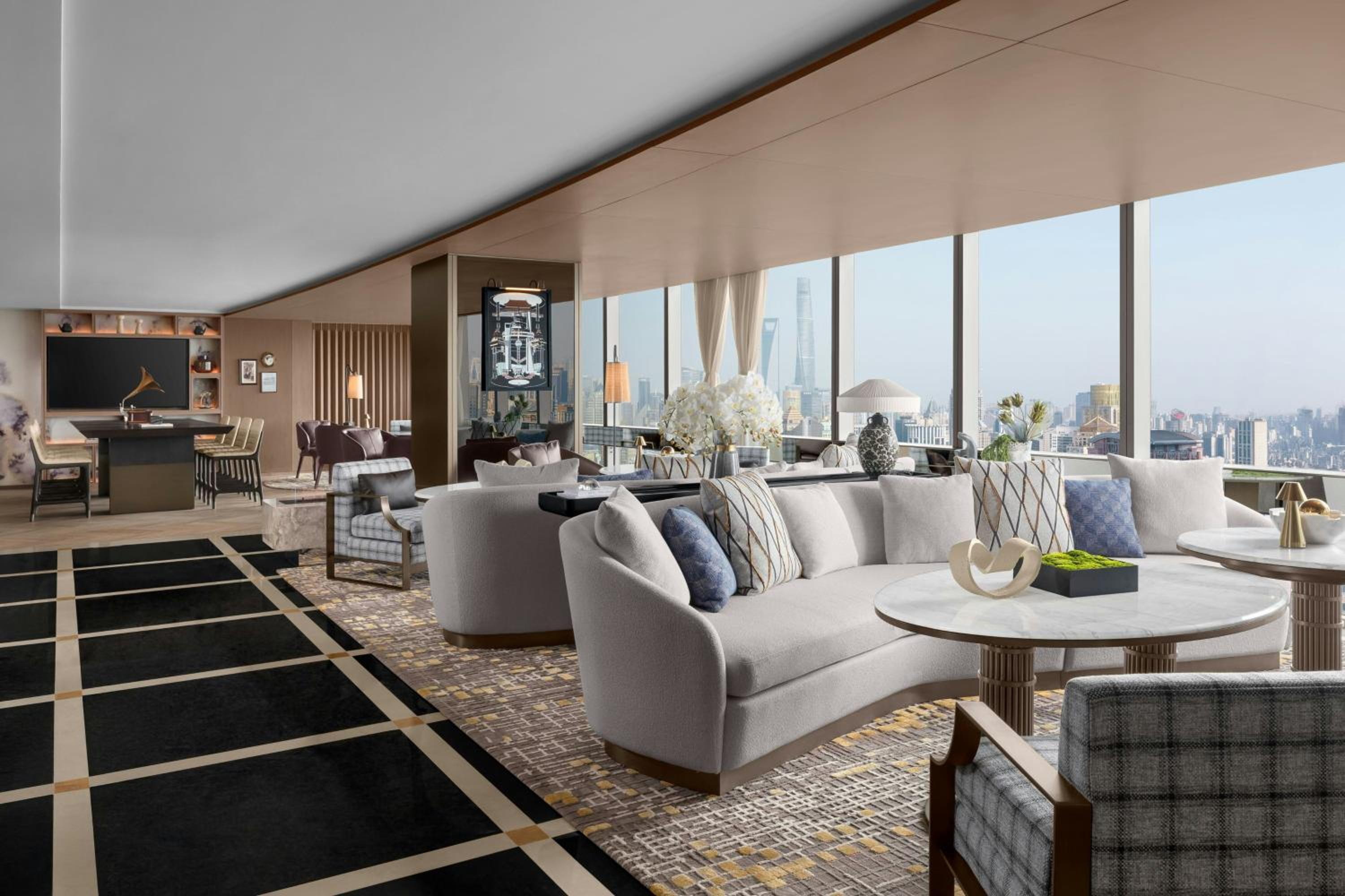 Executive King Room with Bund View - Club Lounge Access