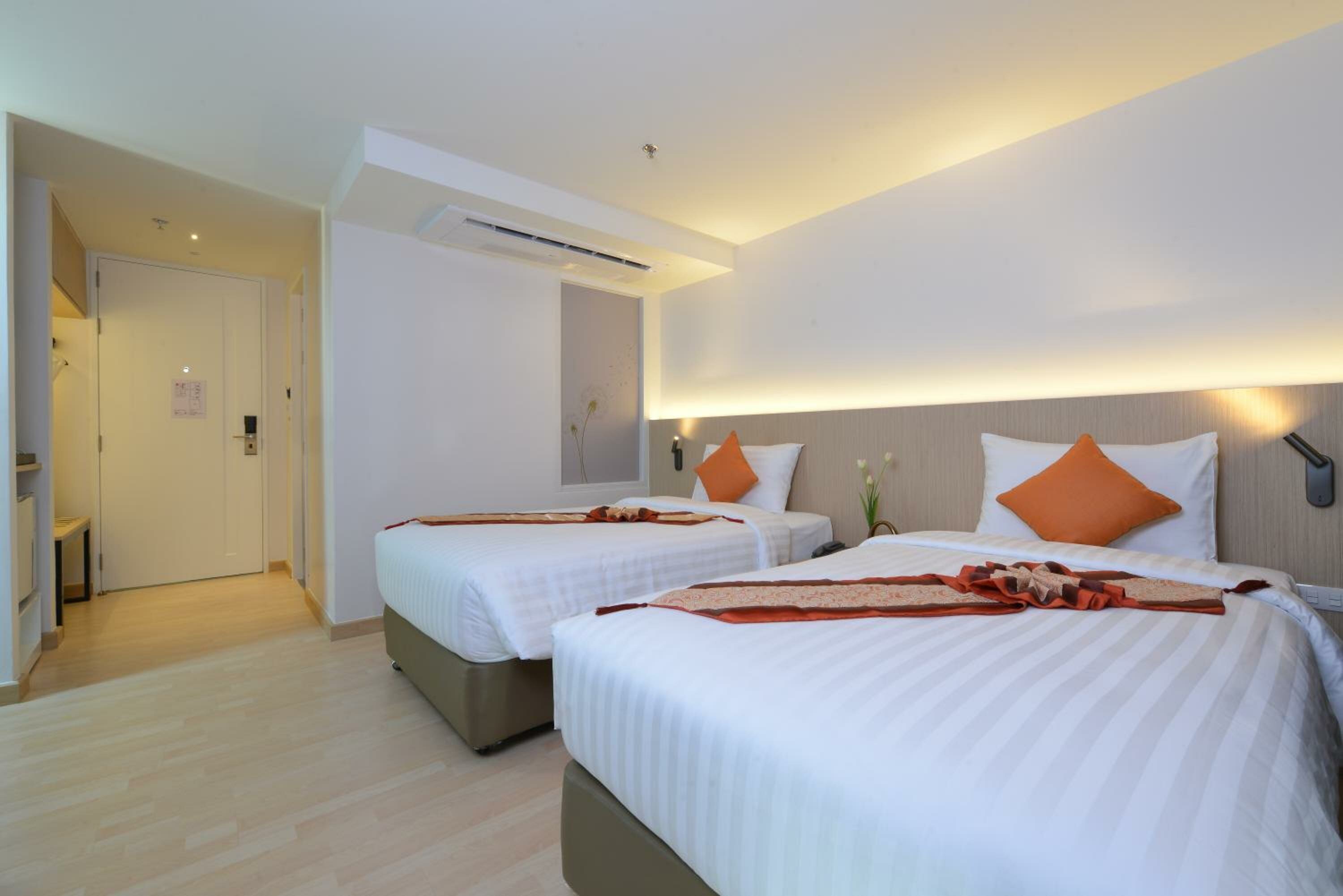 Deluxe Room with Balcony