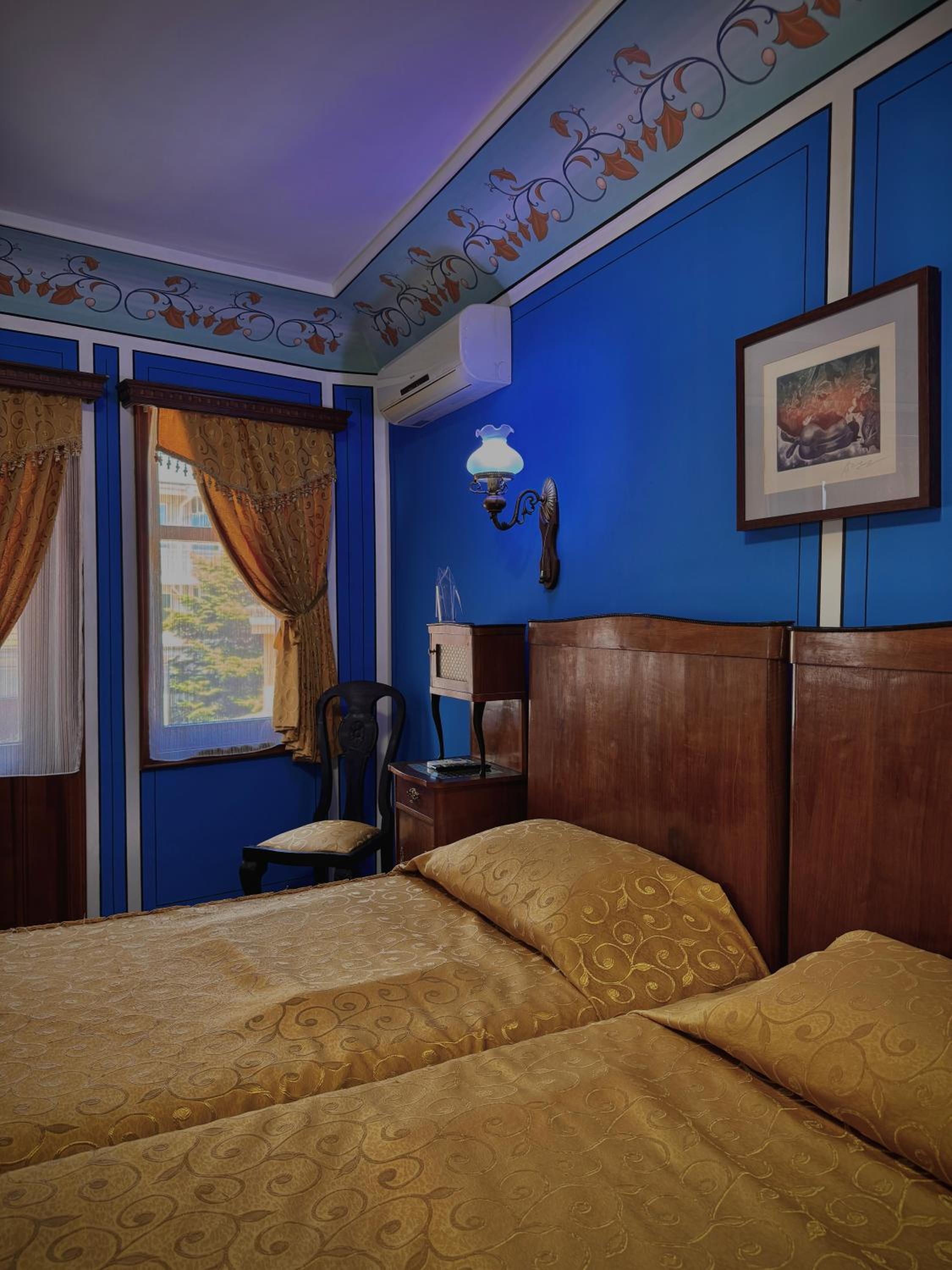 Deluxe Double or Twin Room with Balcony