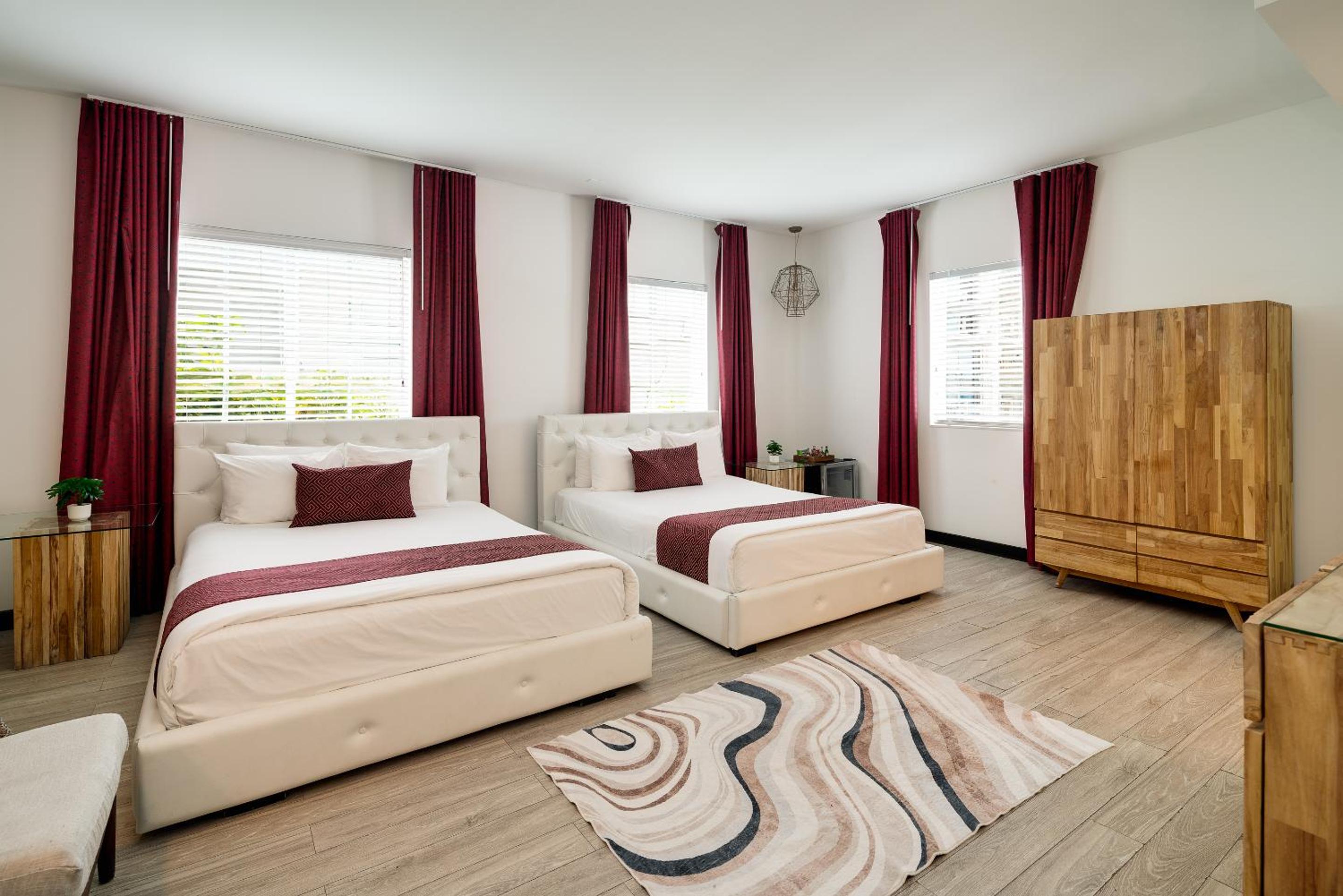 Junior Suite Double Queen