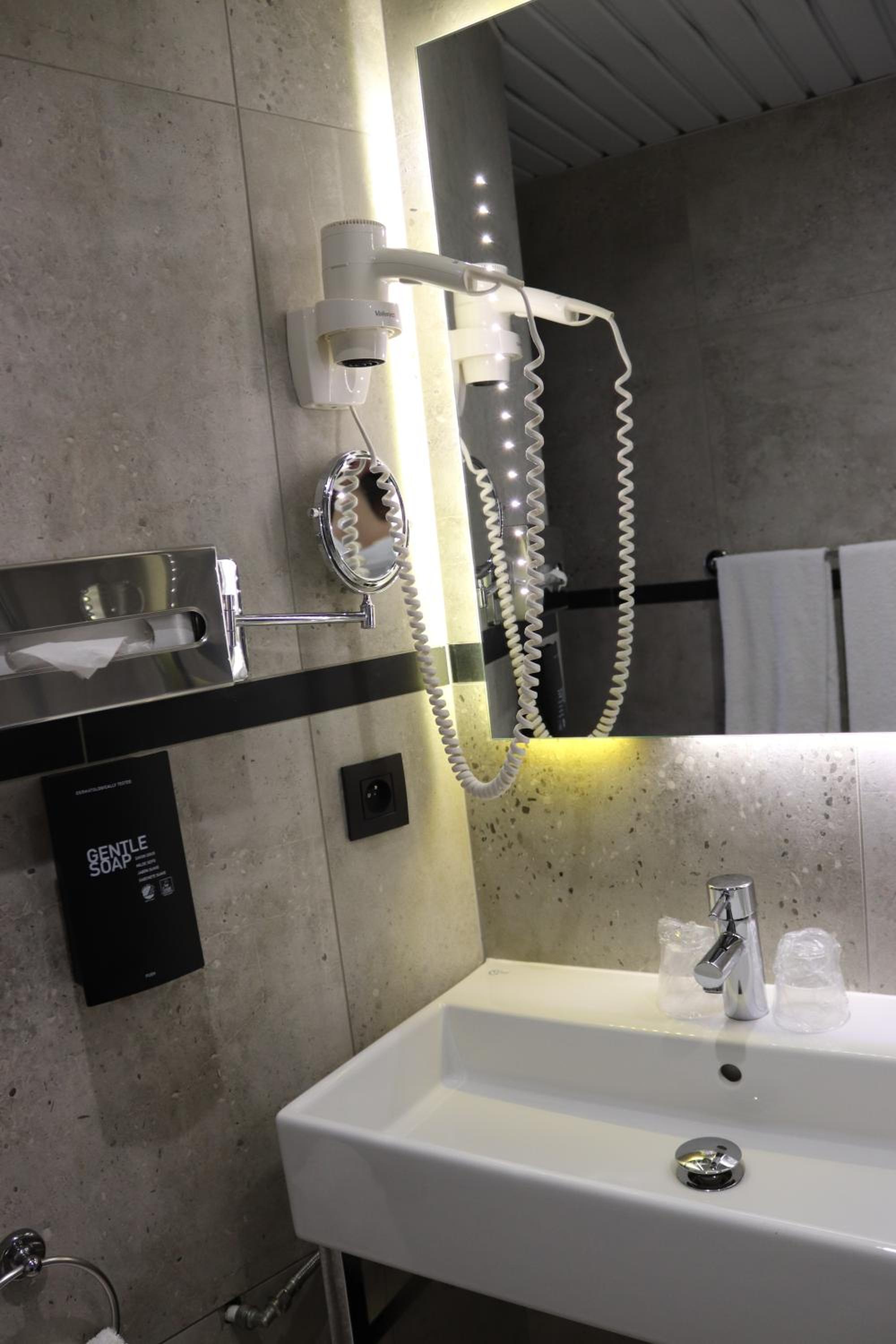 Executive Quadruple Room