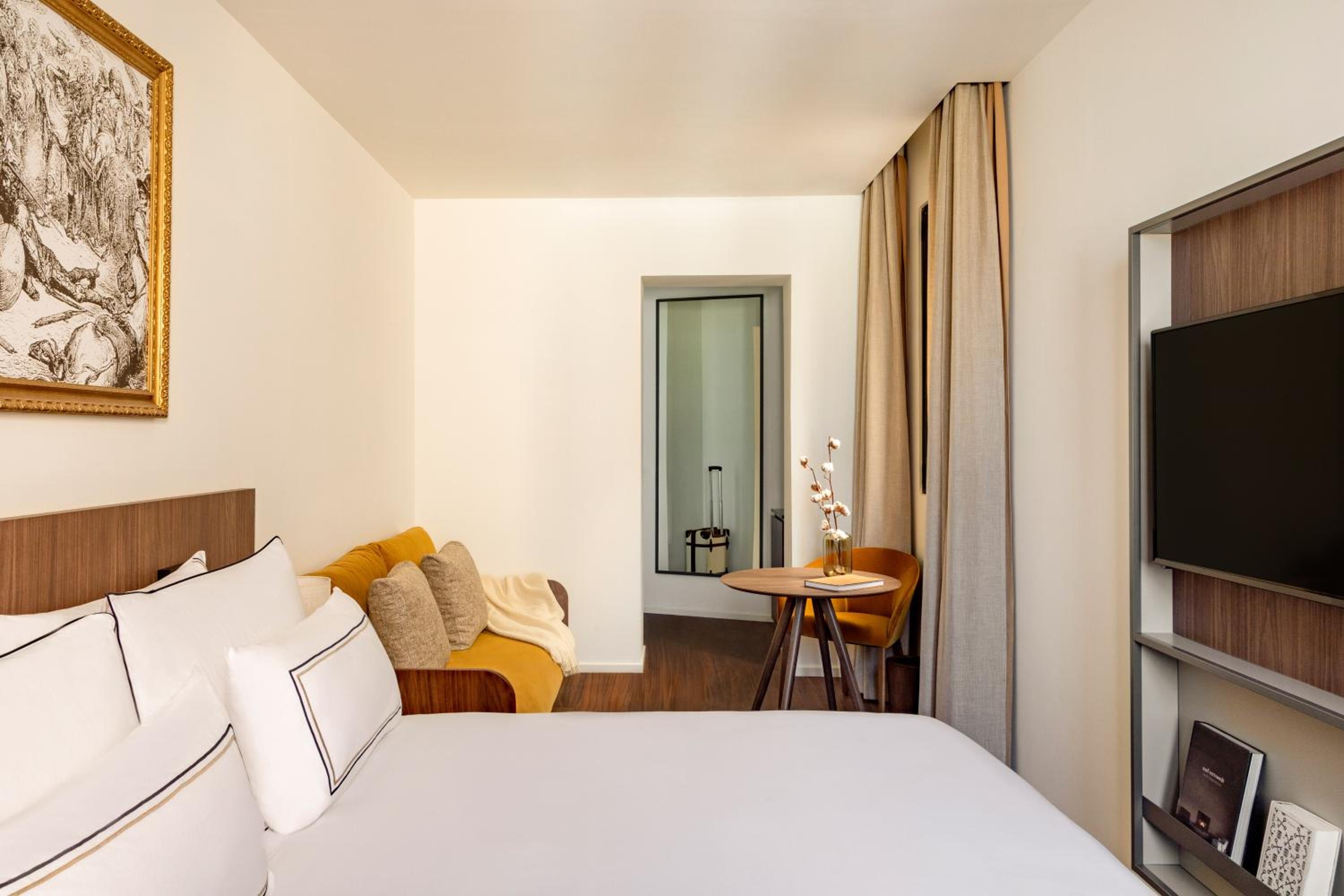 Superior Connecting Triple Room