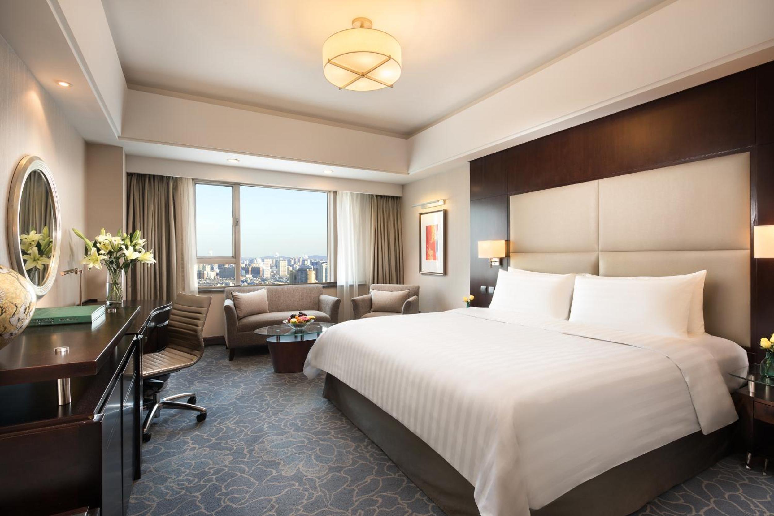 Superior Queen Room