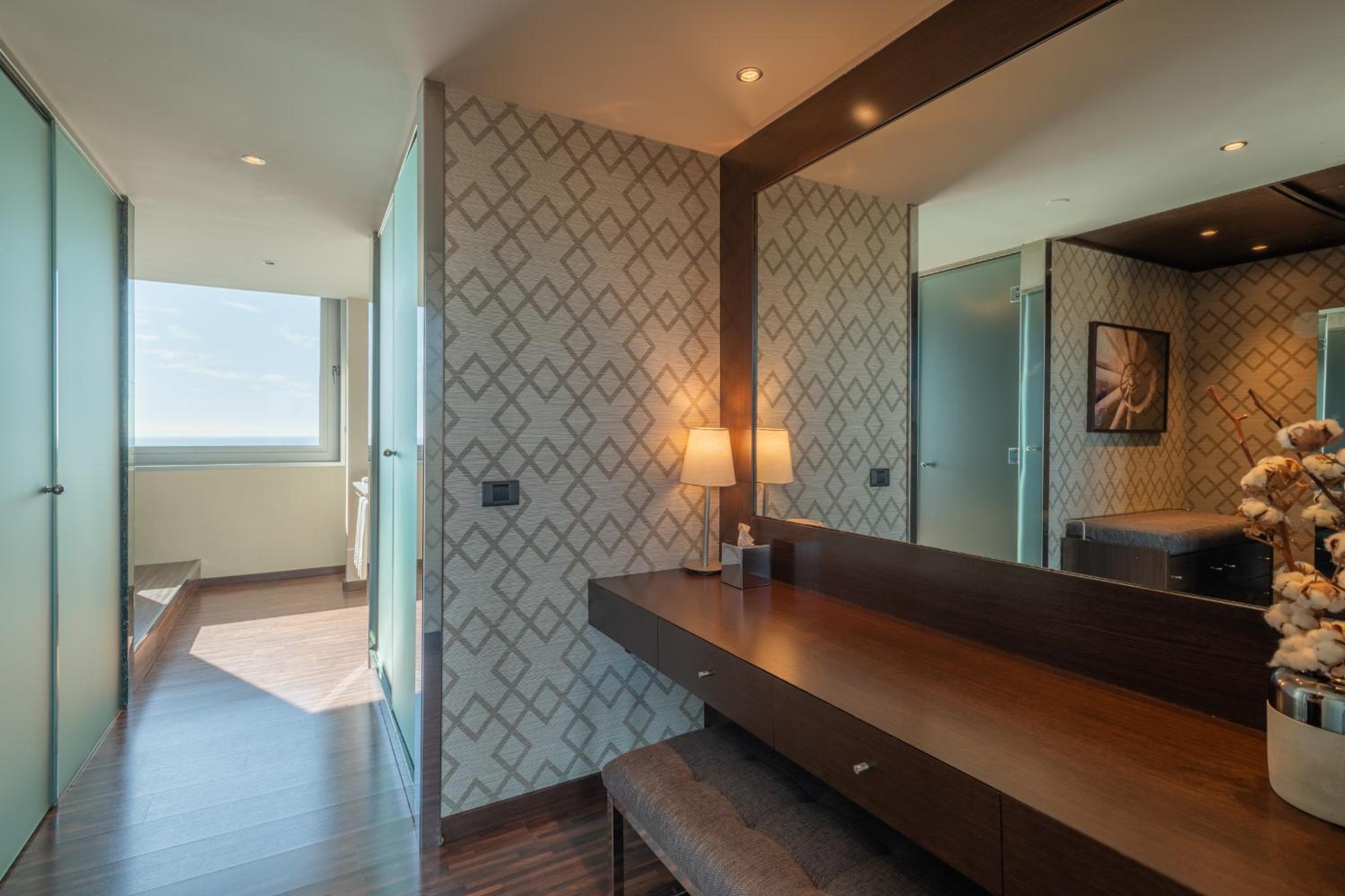 Suite Quadruple with Sea View