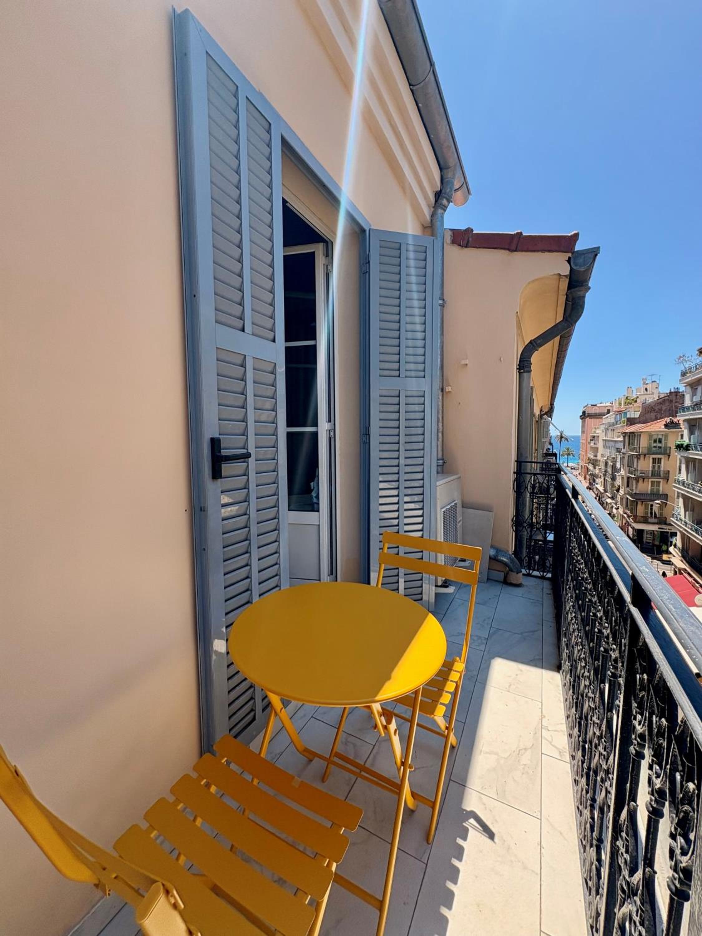 Family Two-Bedroom Apartment - No elevator- 4th floor