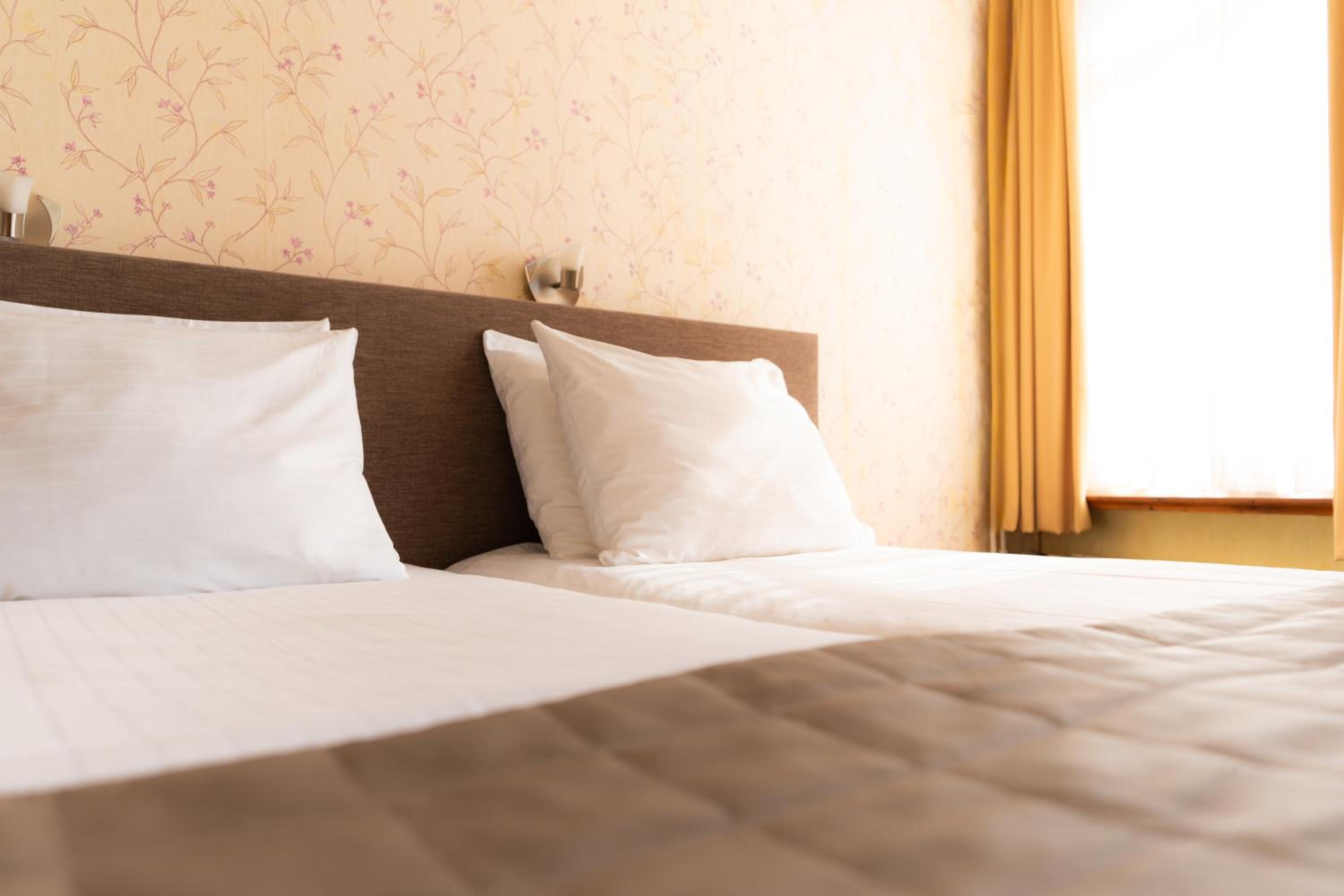 Budget kamer met badkamer extern