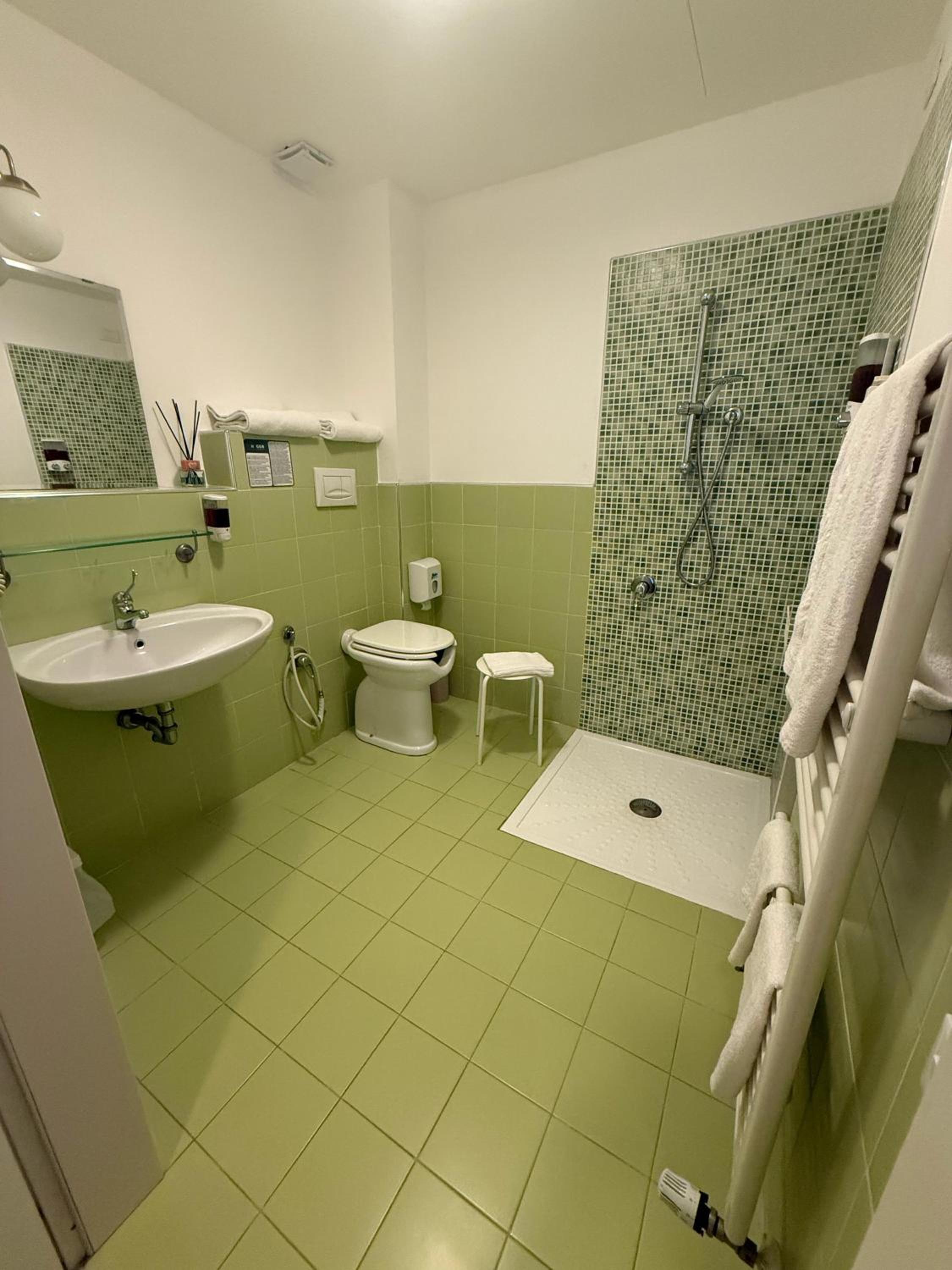 Twin Room - Disability Access