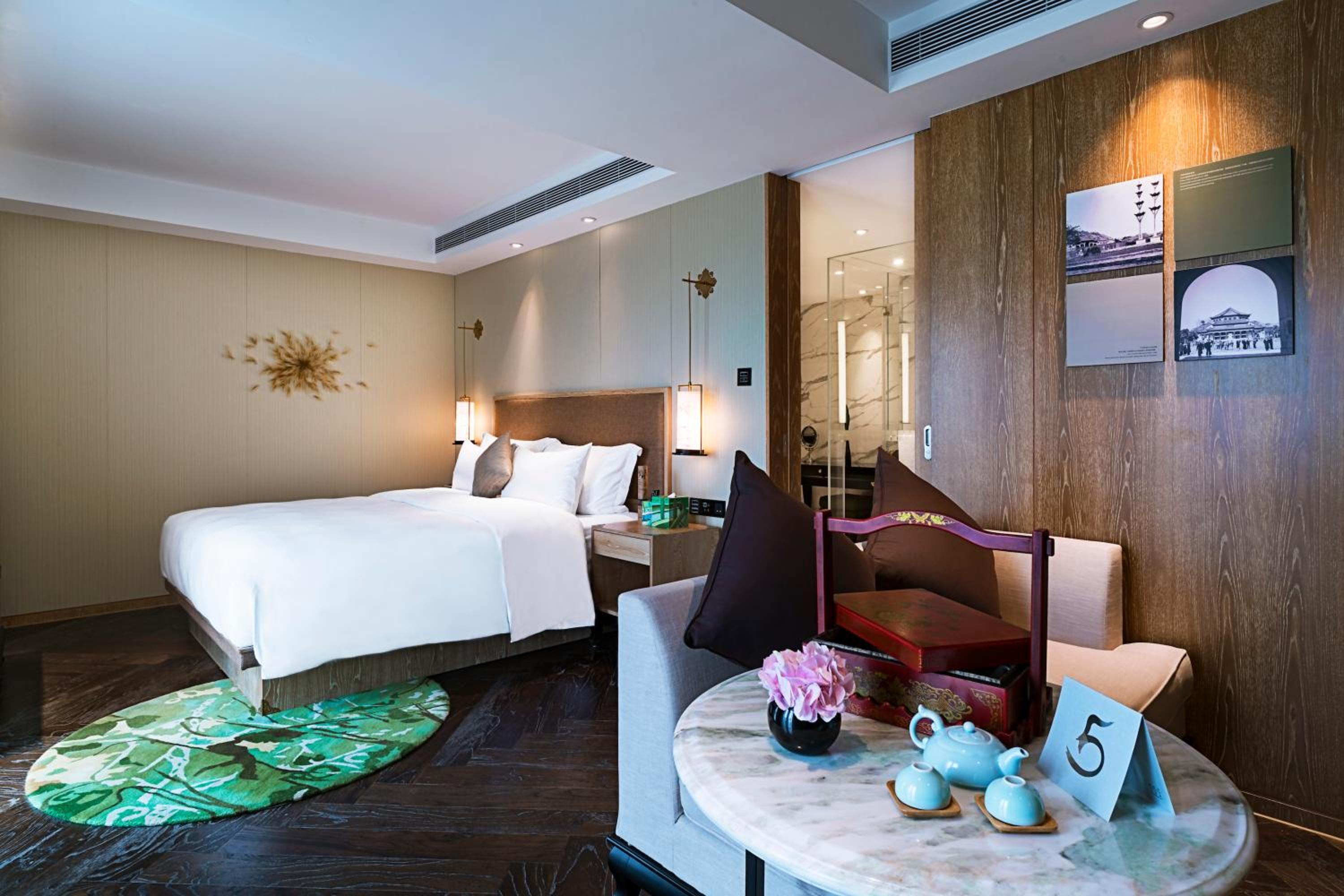 King Room with Balcony