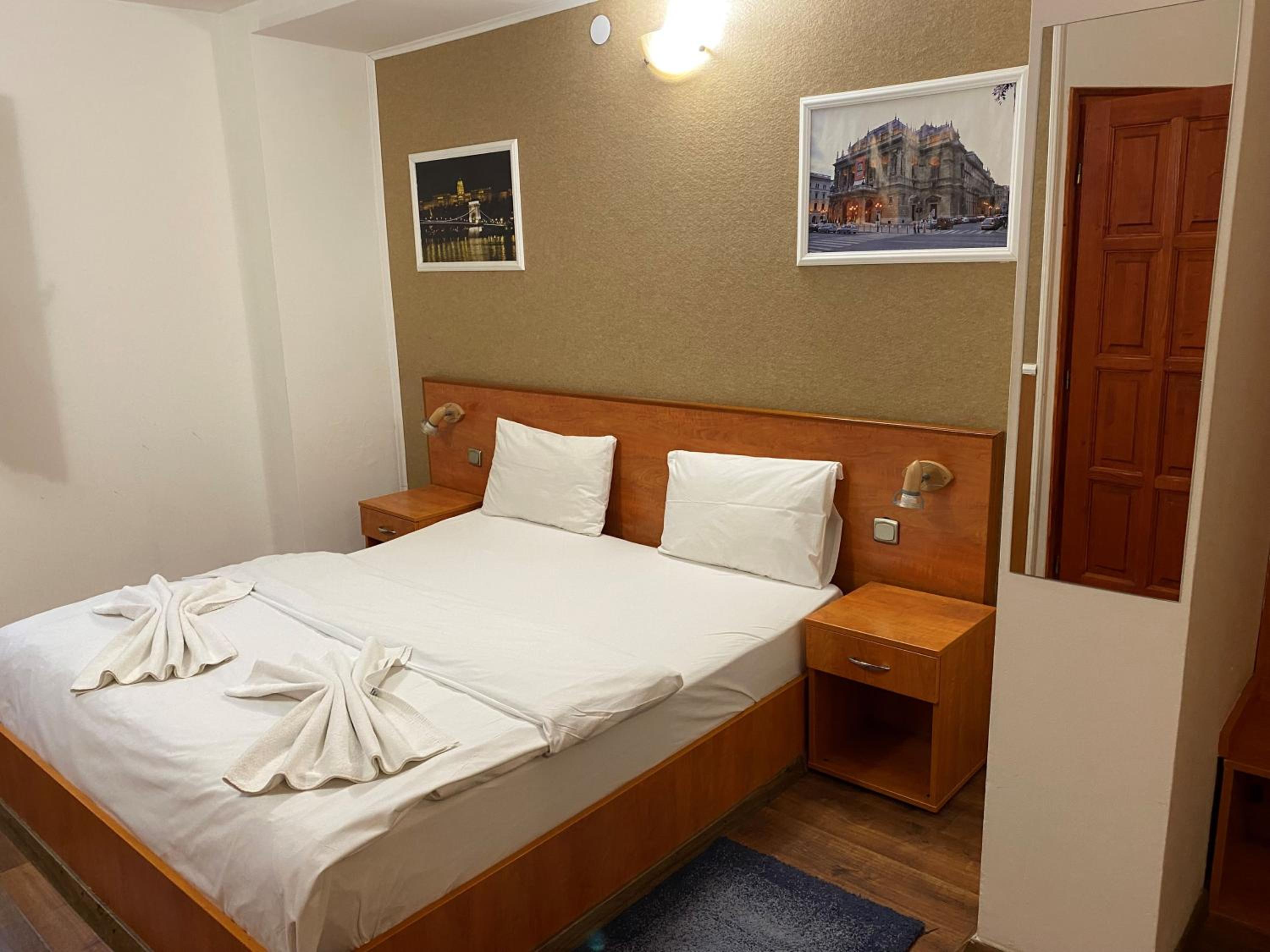 Economy Double Room
