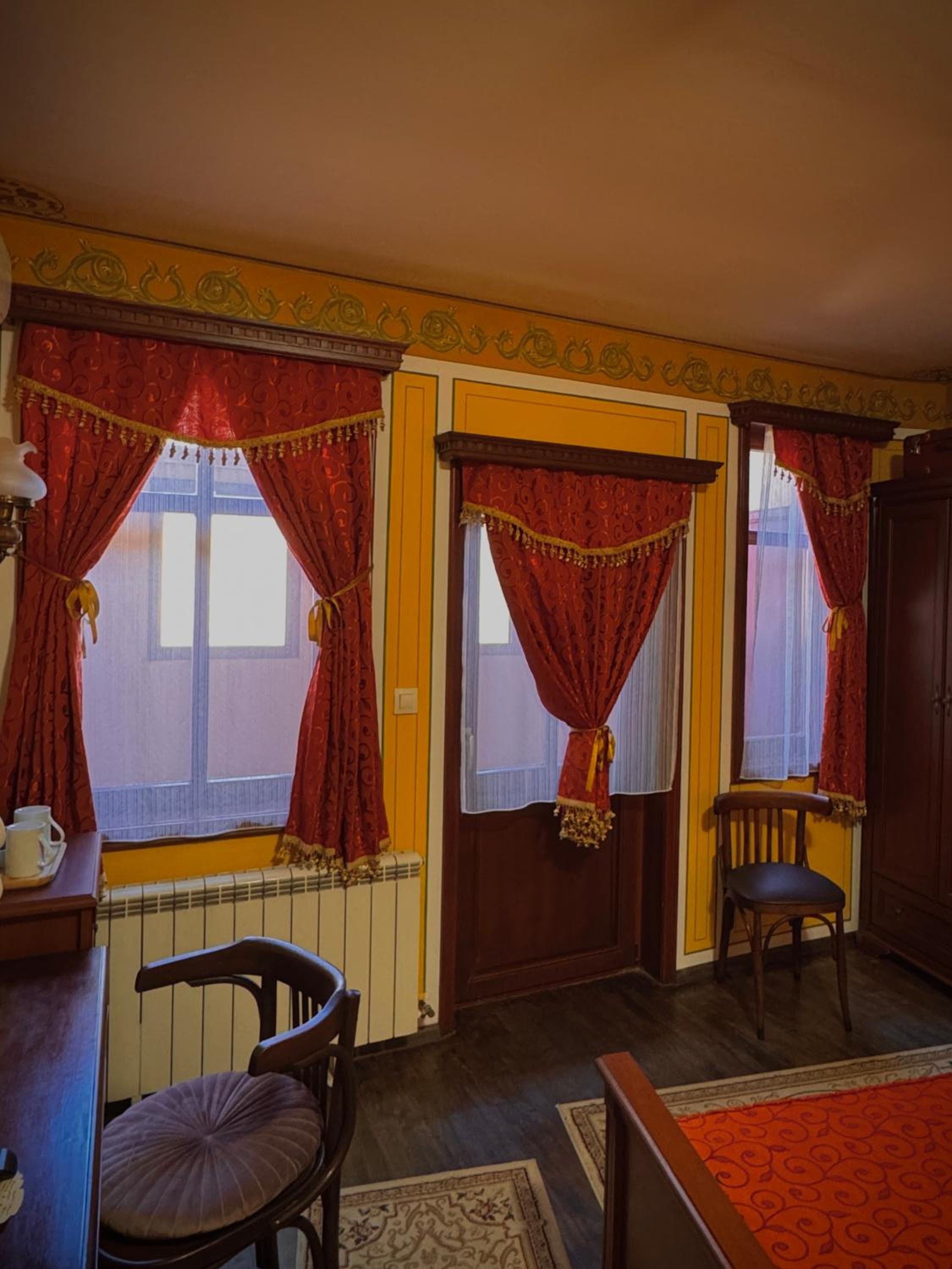 Standard Family Room