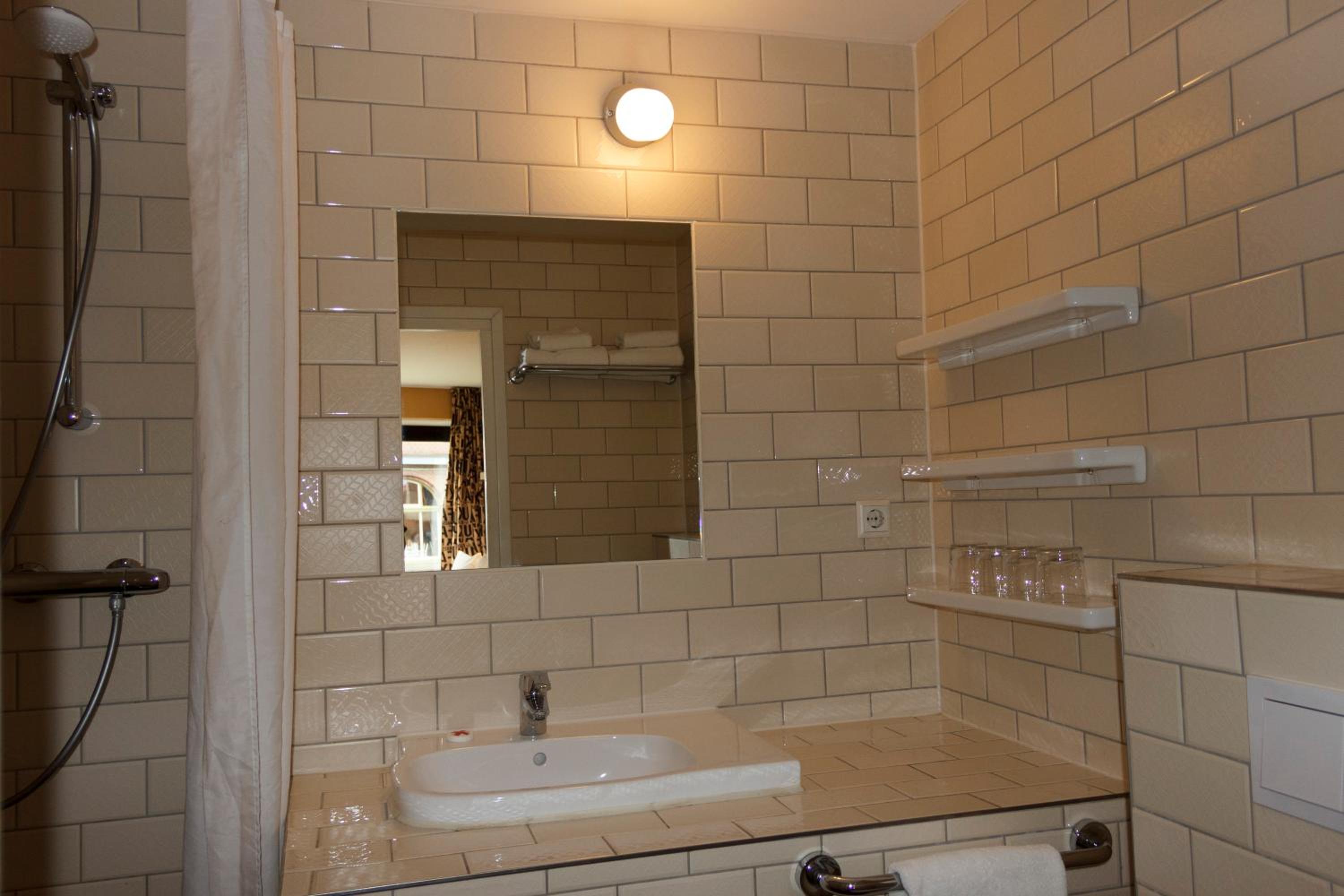 Superior Family Room