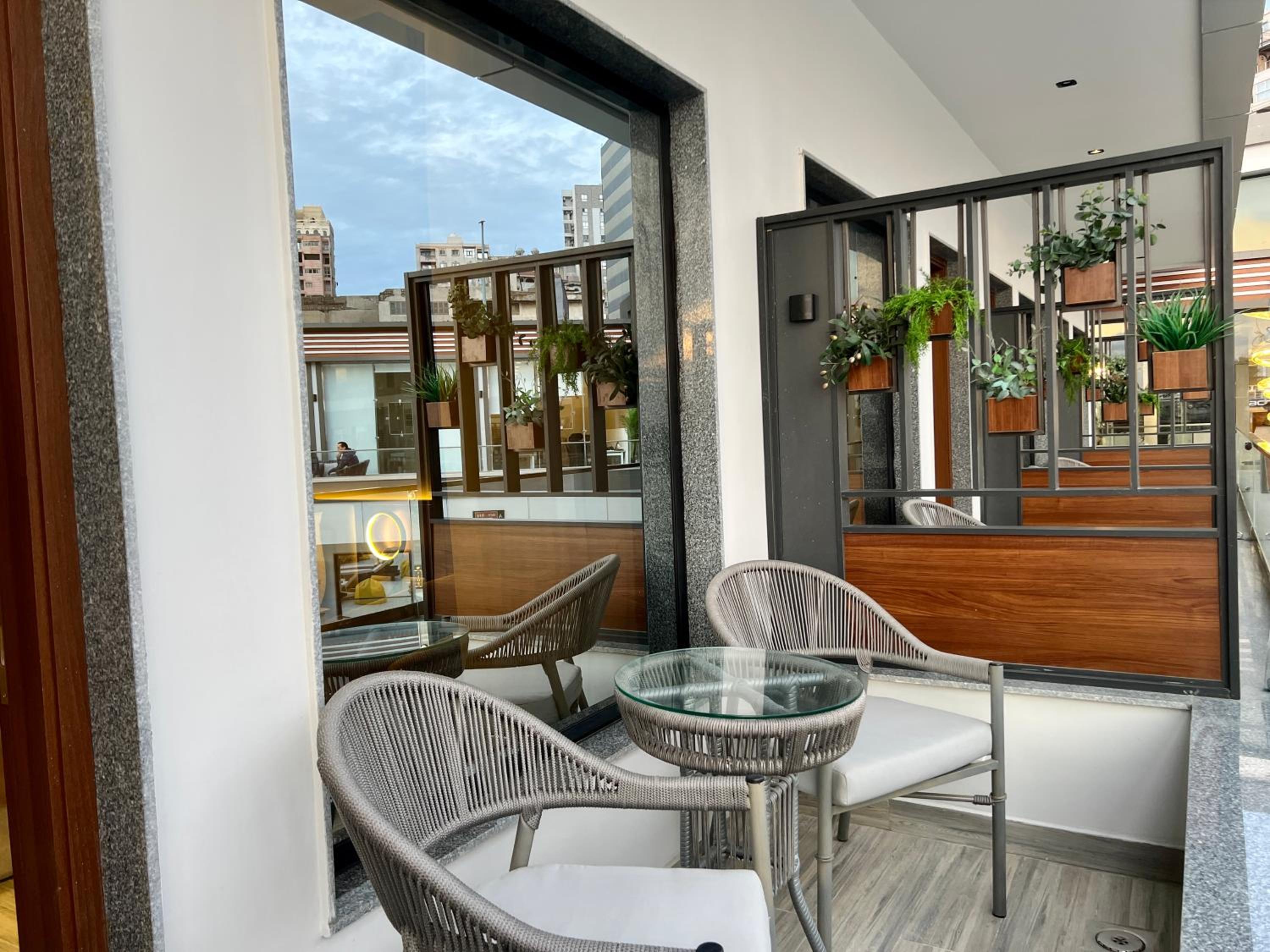 Deluxe Double or Twin Room with Sea View