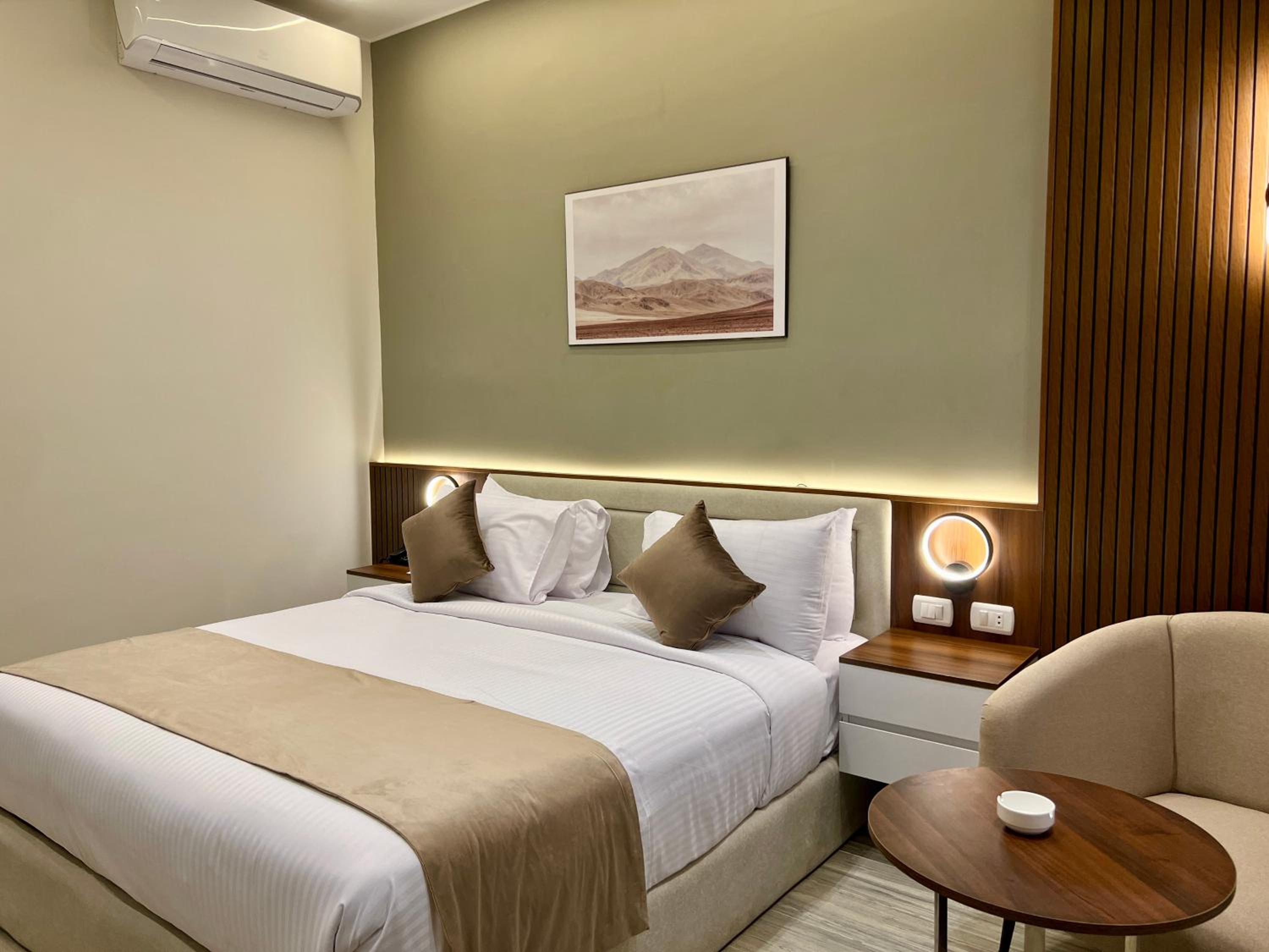 Deluxe Double or Twin Room with Sea View