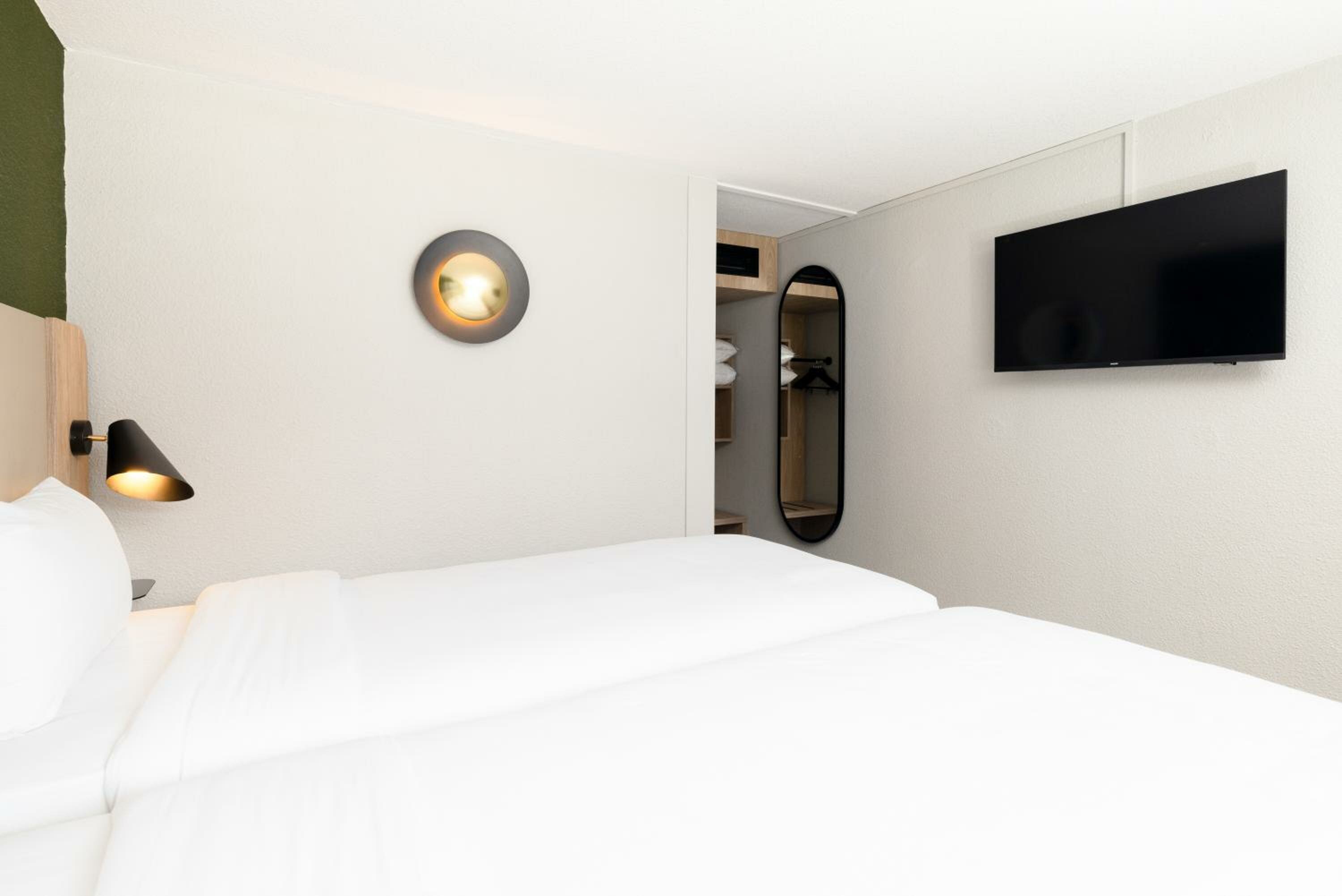 Standard Room - 2 Single Beds