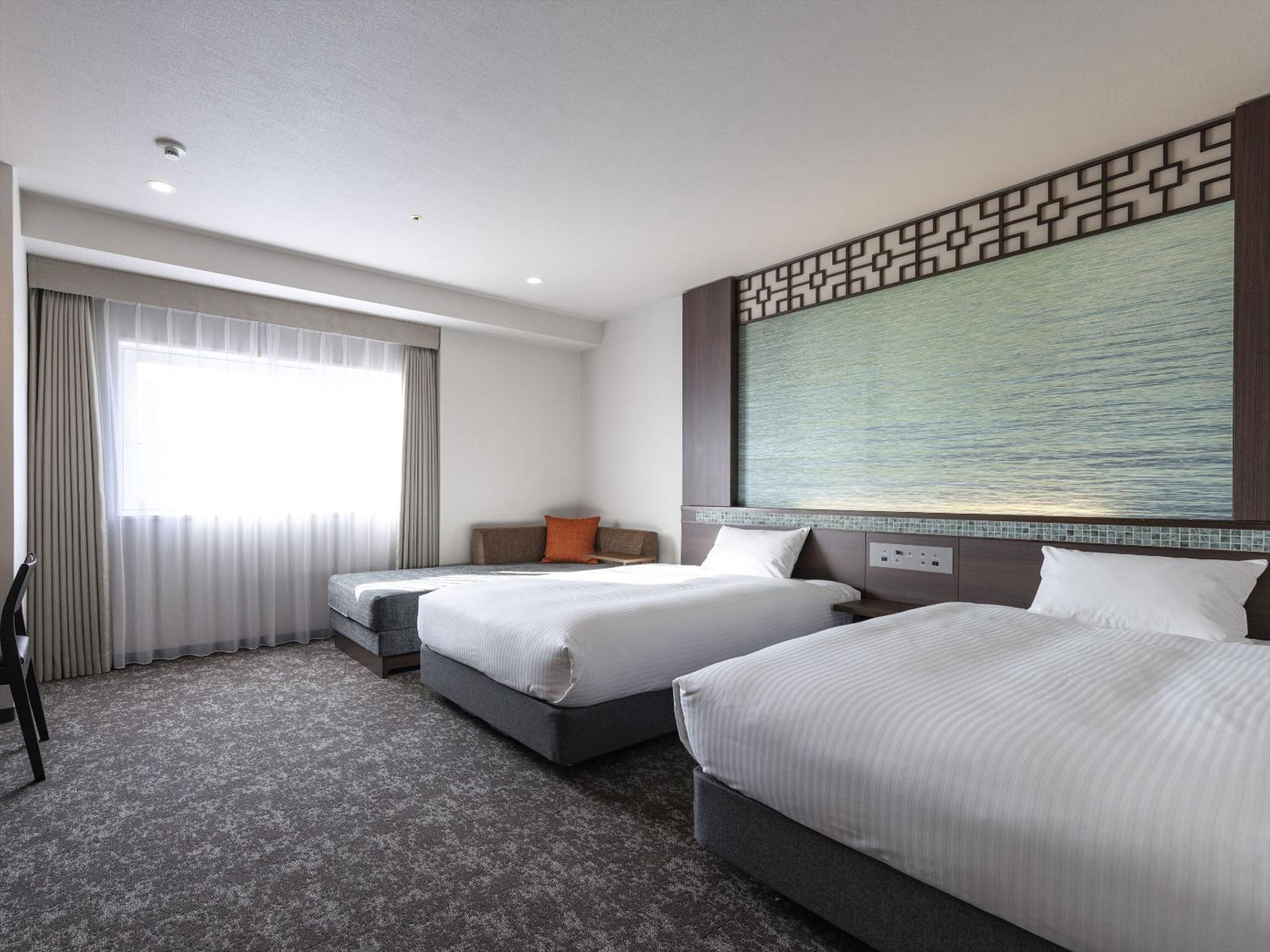 Deluxe Twin Room 1 Adult - Non-Smoking