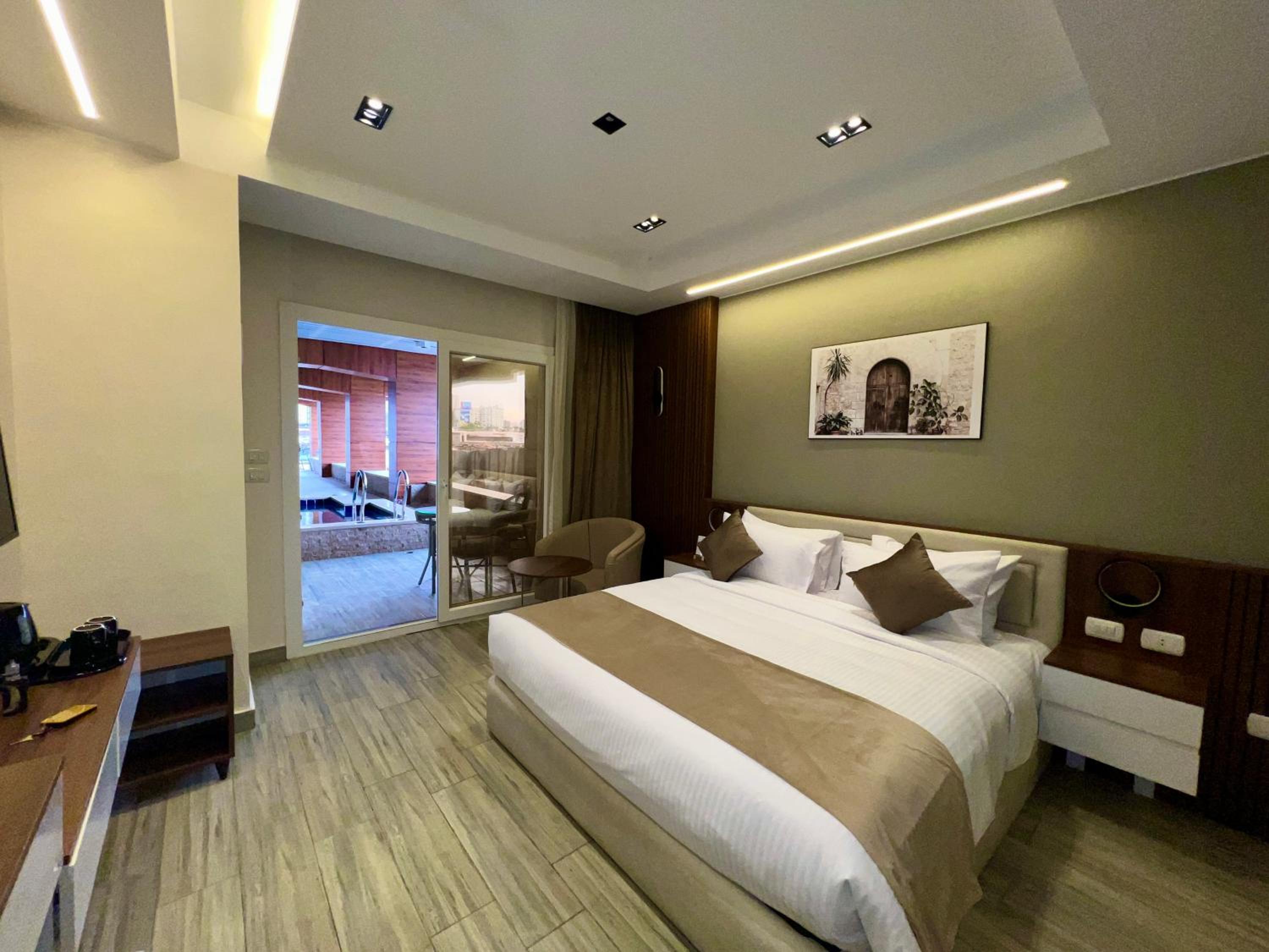 Superior Double or Twin Room with Pool View