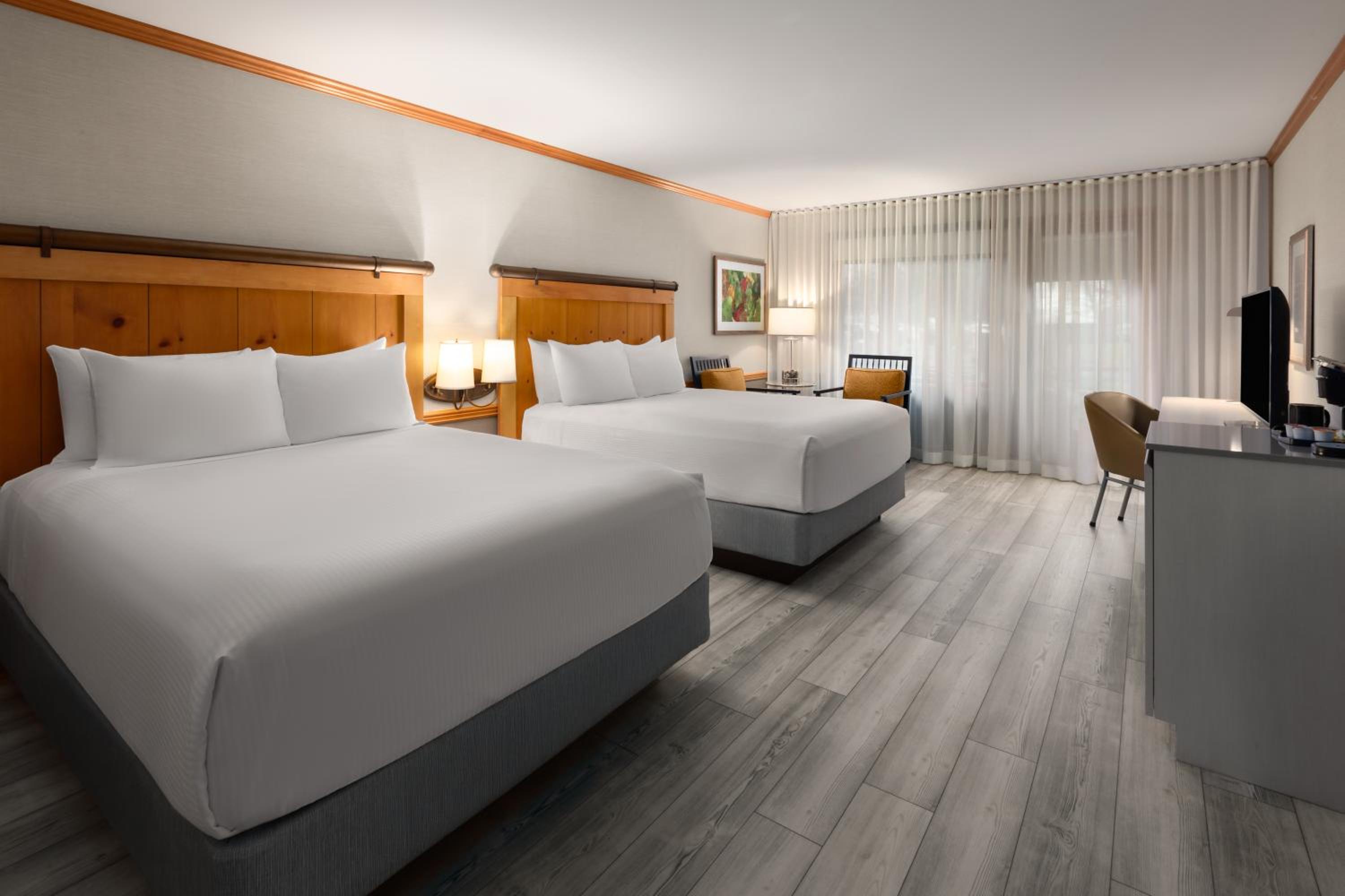 Queen Patio Room with Two Queen Beds - Non-Smoking