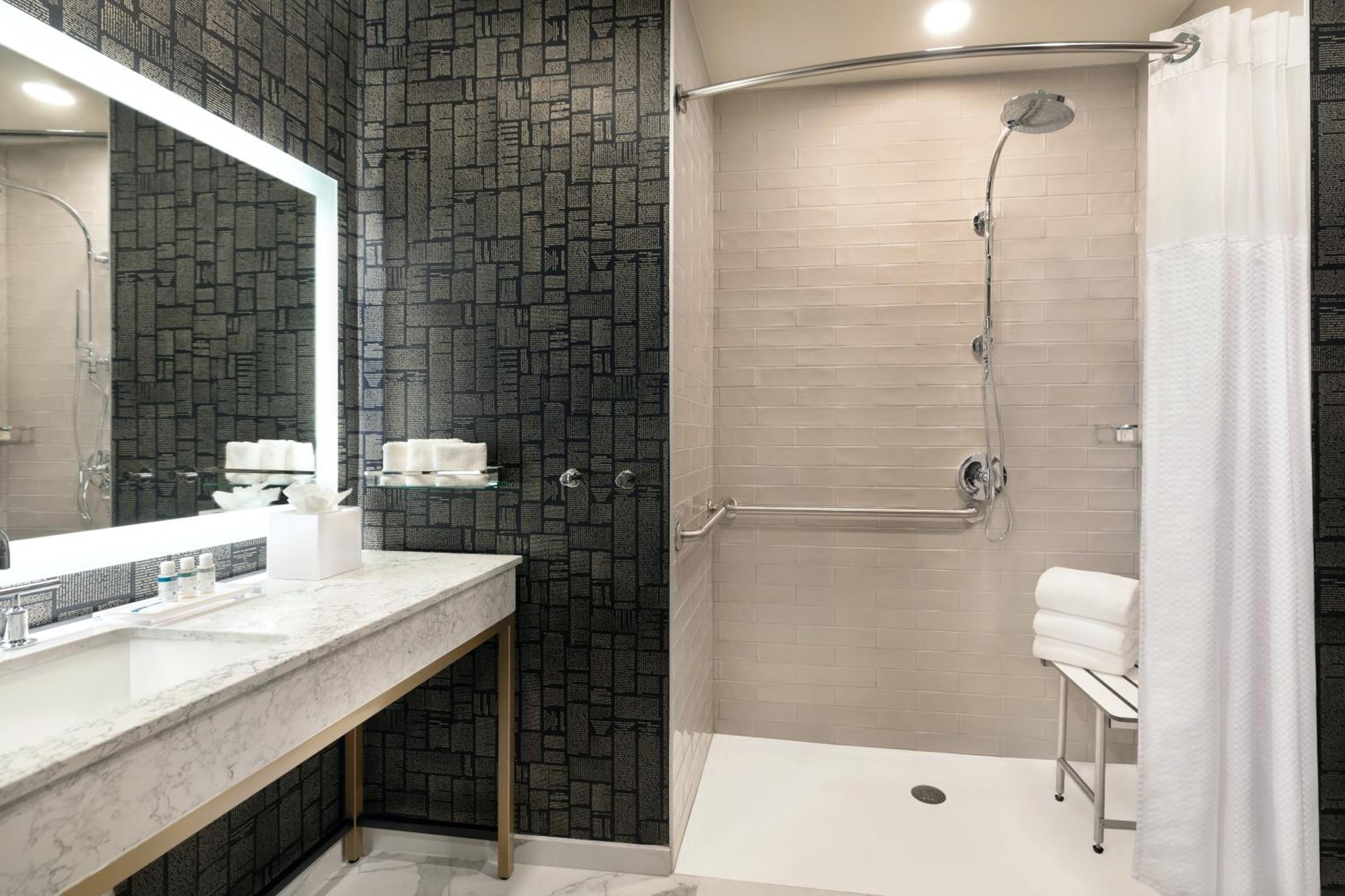 King Room - Hearing Accessible
