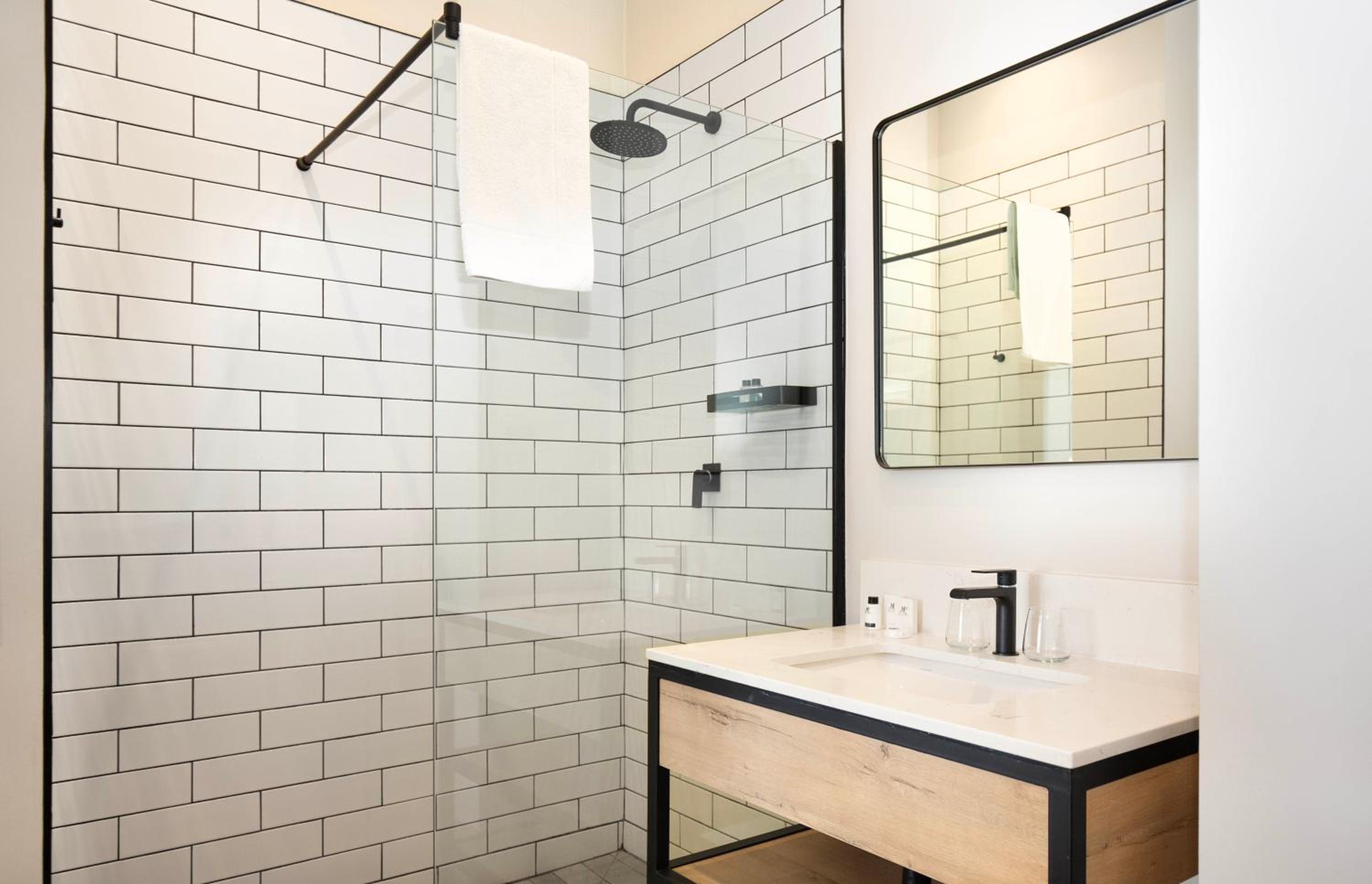 Superior Double or Twin Room with Terrace