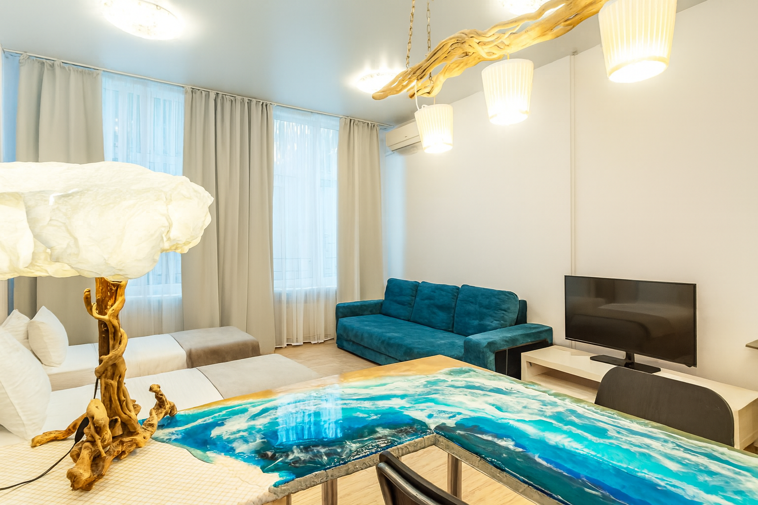 Улучшенный двухместный номер с 2 отдельными кроватями