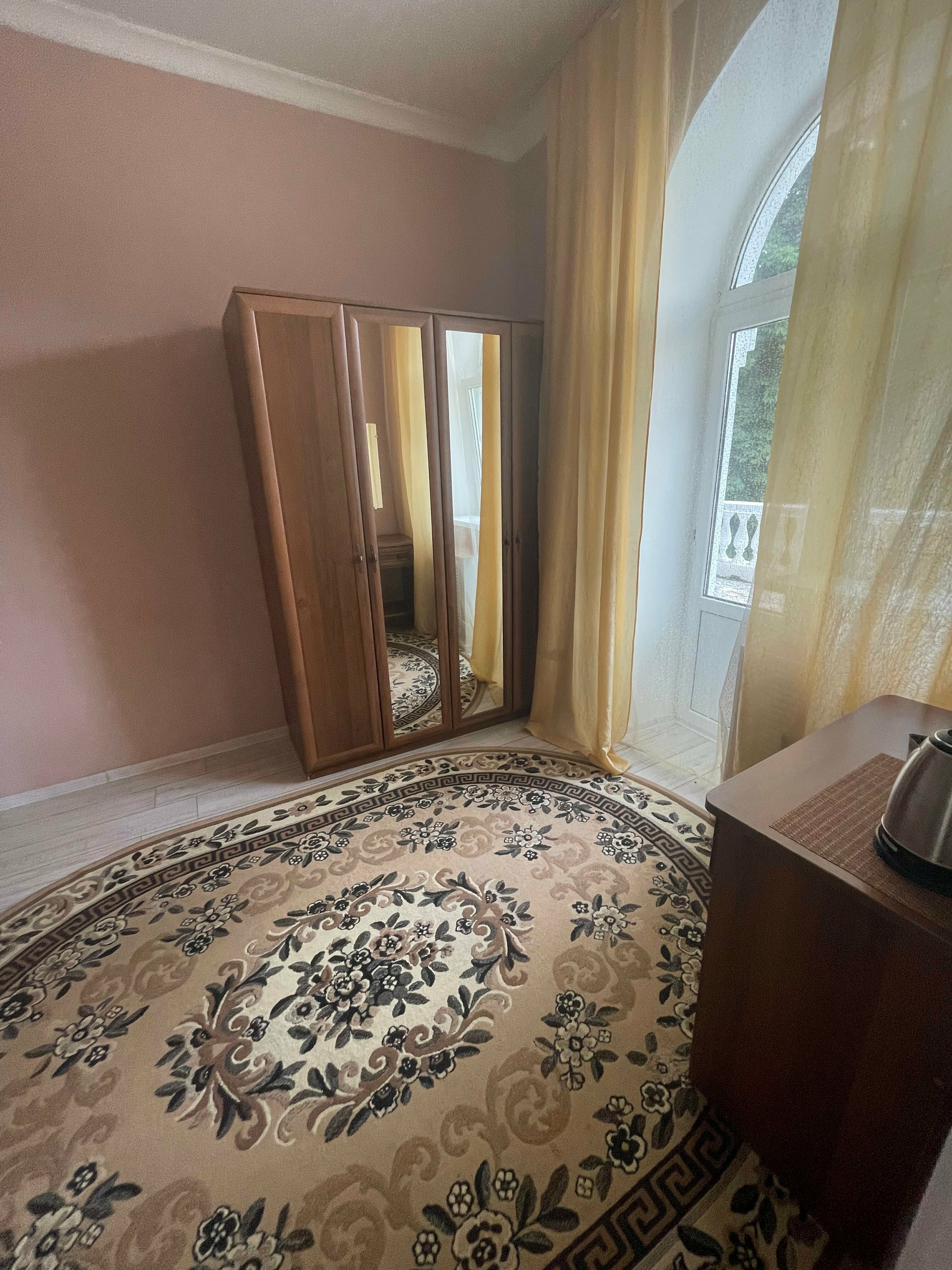 Роскошный трехместный номер