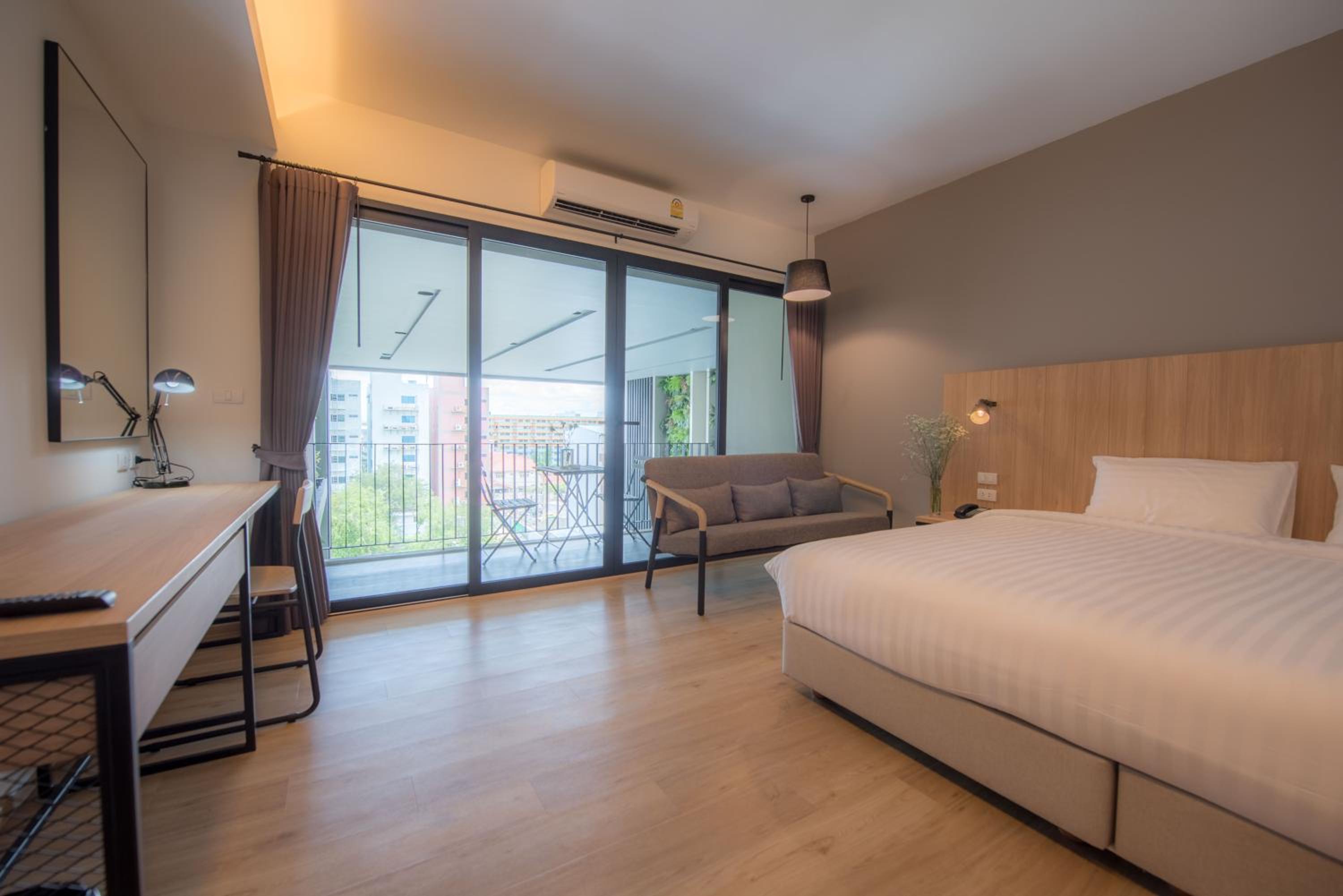 Suite with Pool View