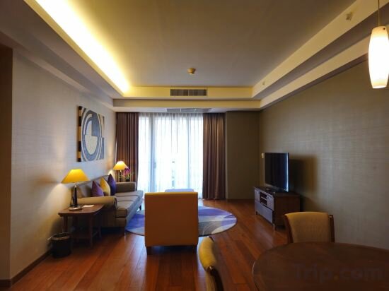 Two-Bedroom Deluxe