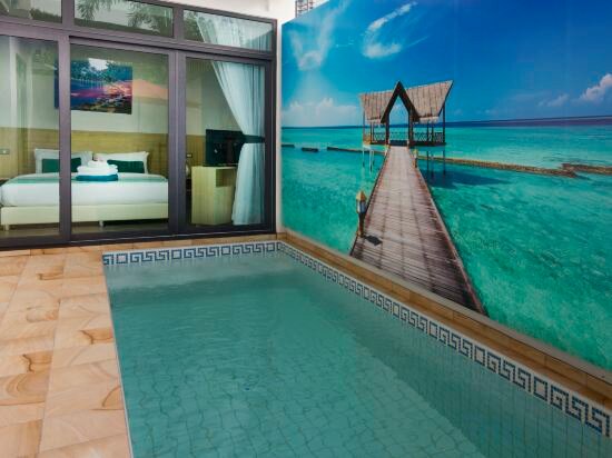 Villa T10/11/14 Private Pool With Jacuzzi Three Bedroom