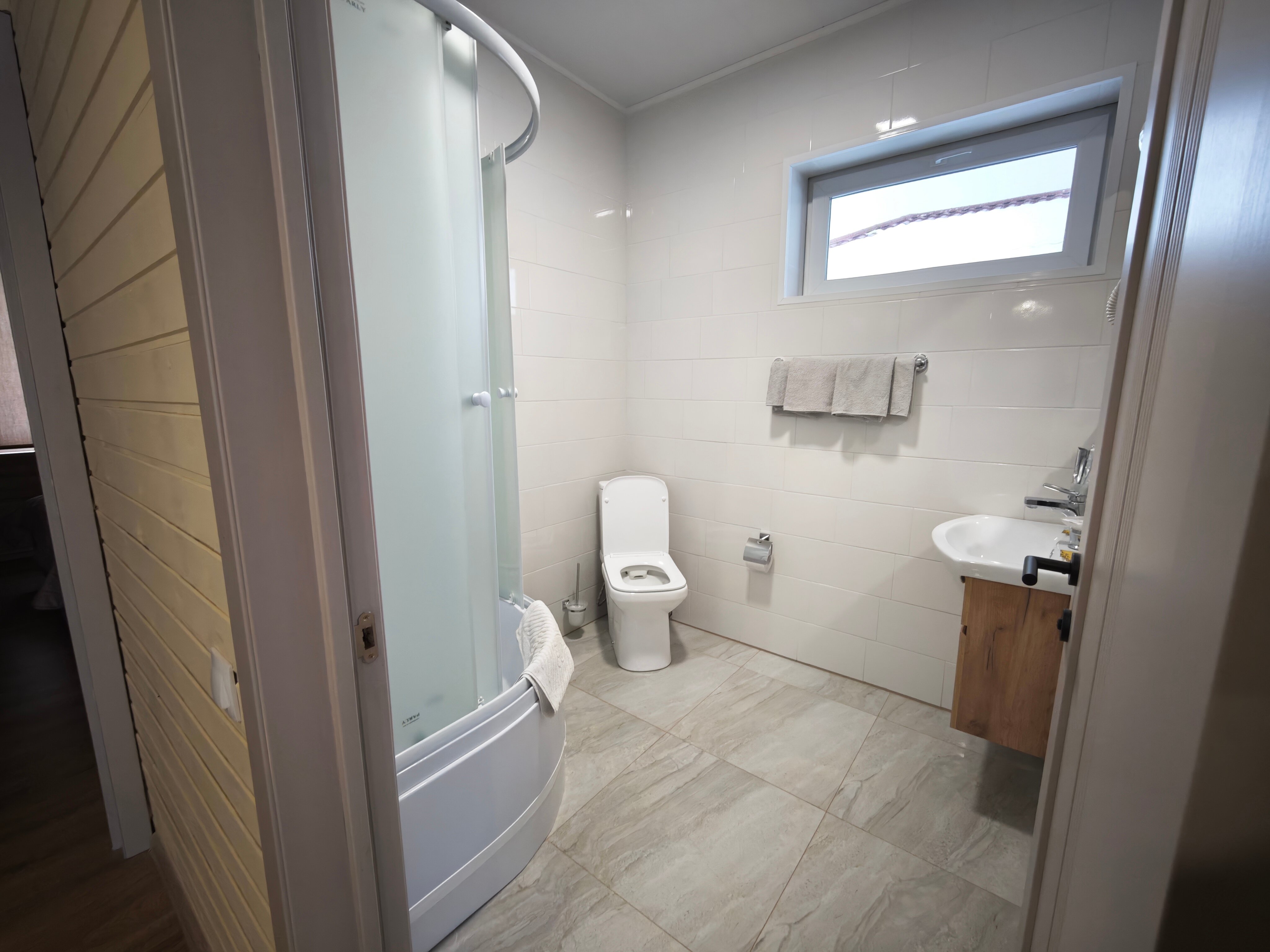 Дом с кухней