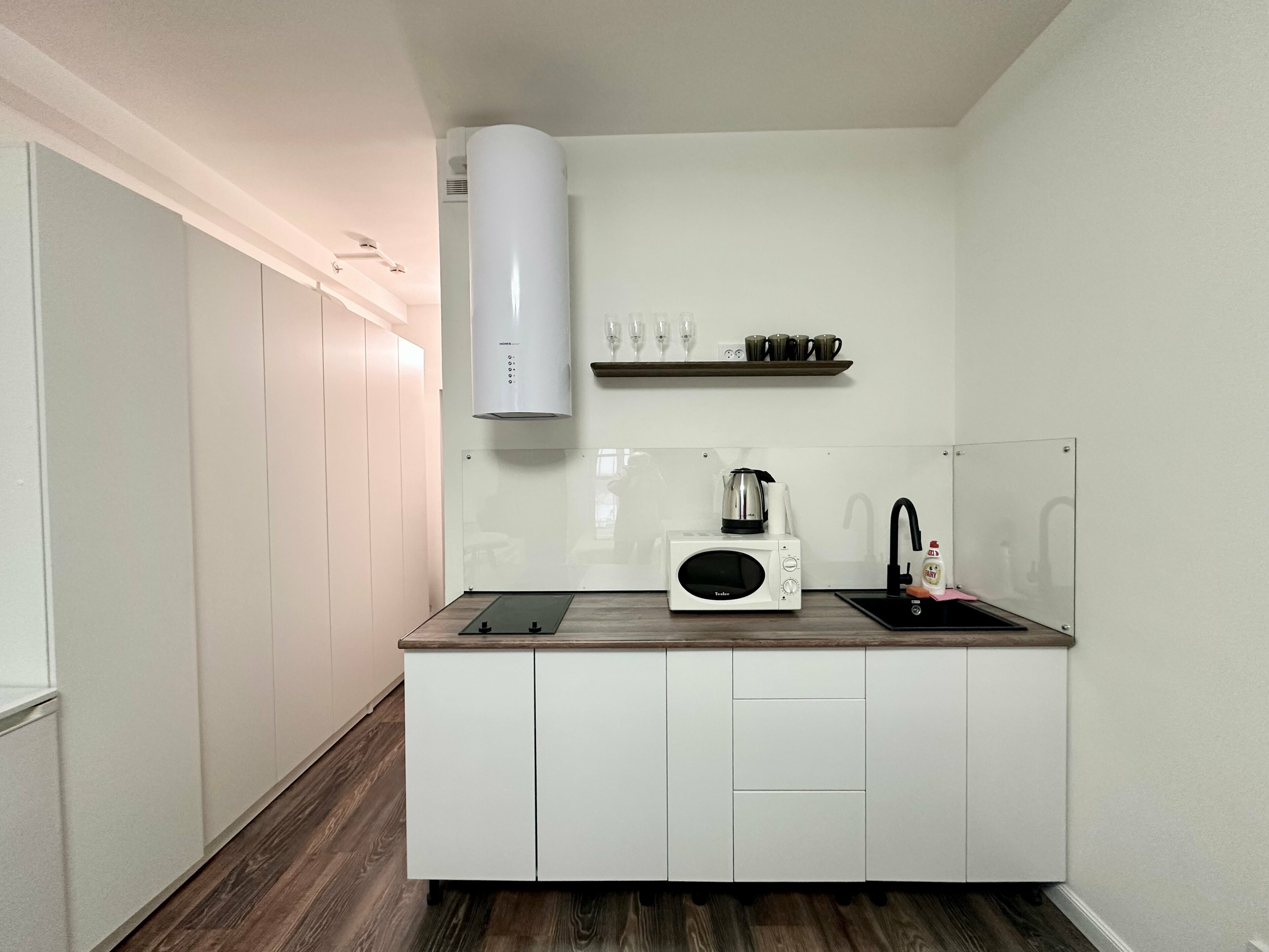 Полулюкс с балконом