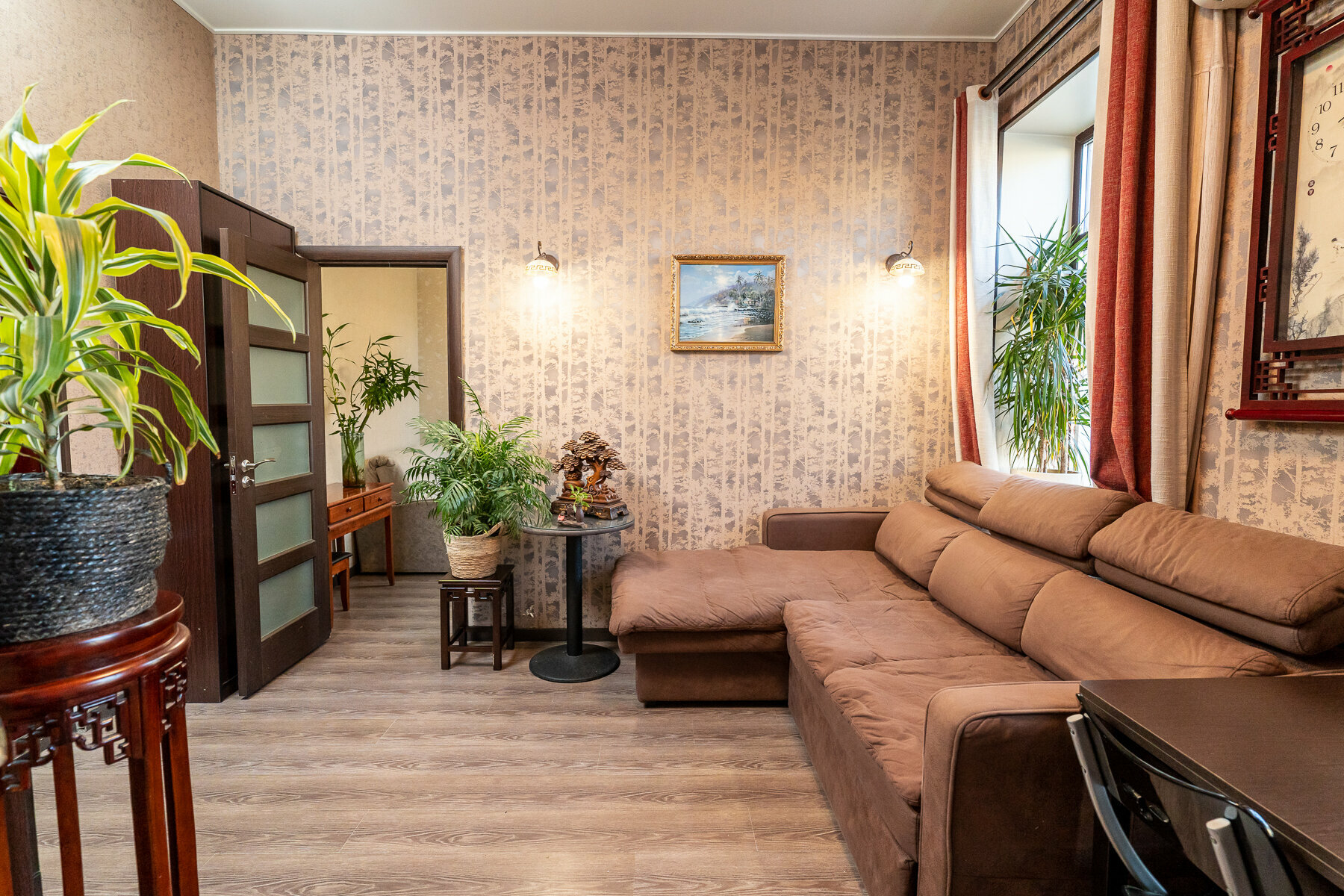 Cемейный номер с собственной ванной комнатой