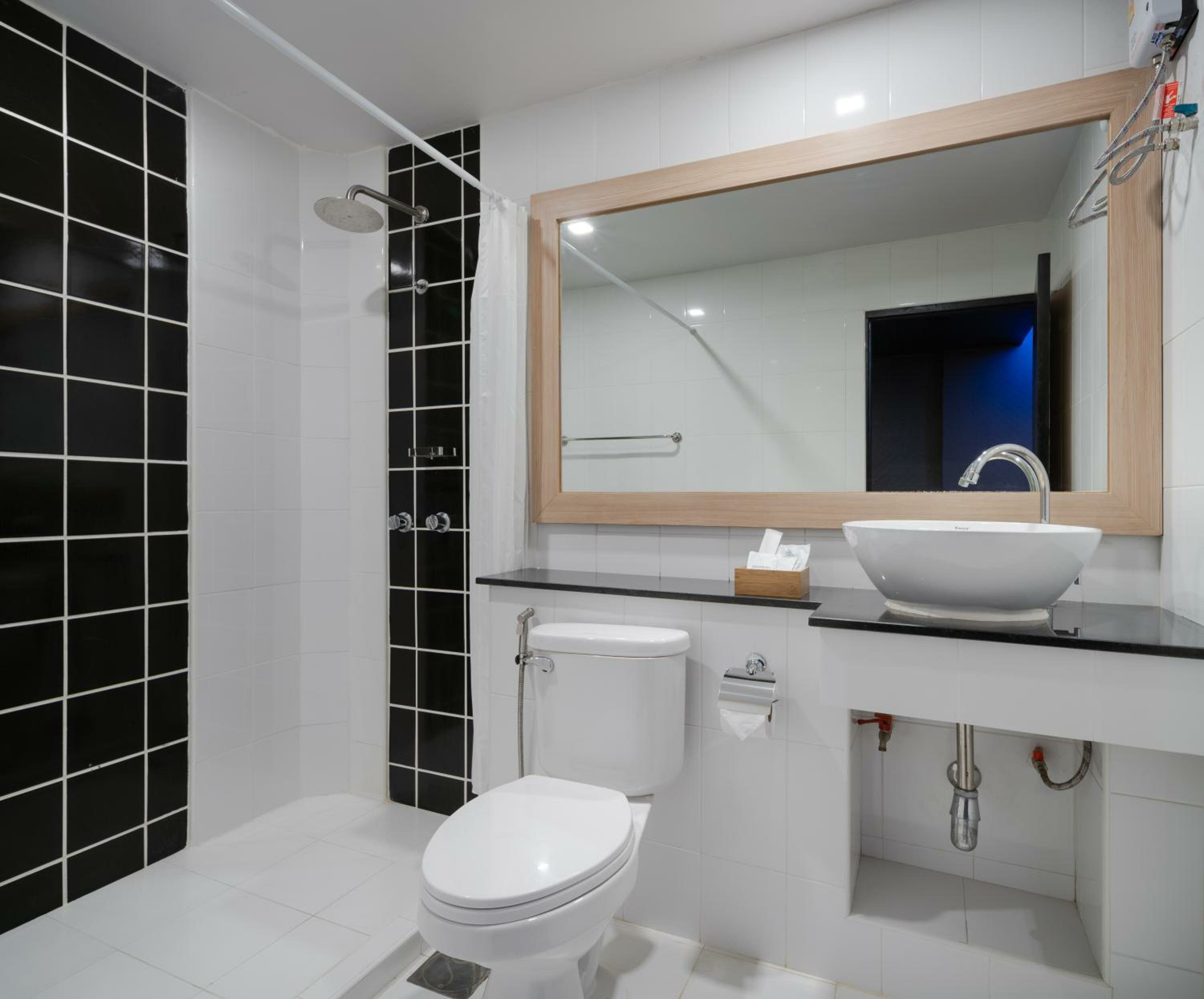 Executive Suite with Hot Tub