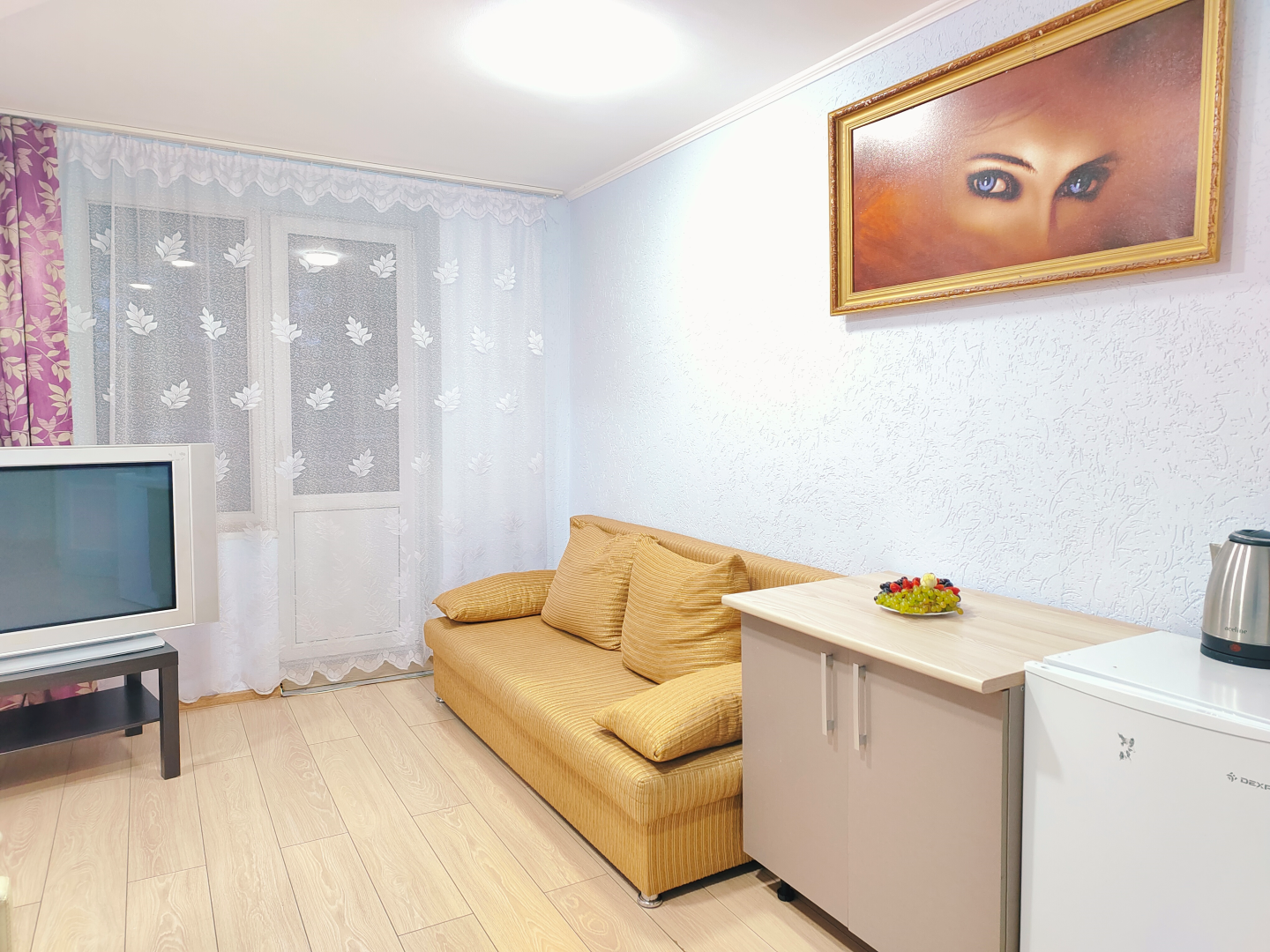 Двухкомнатный Шестиместный Семейный номер