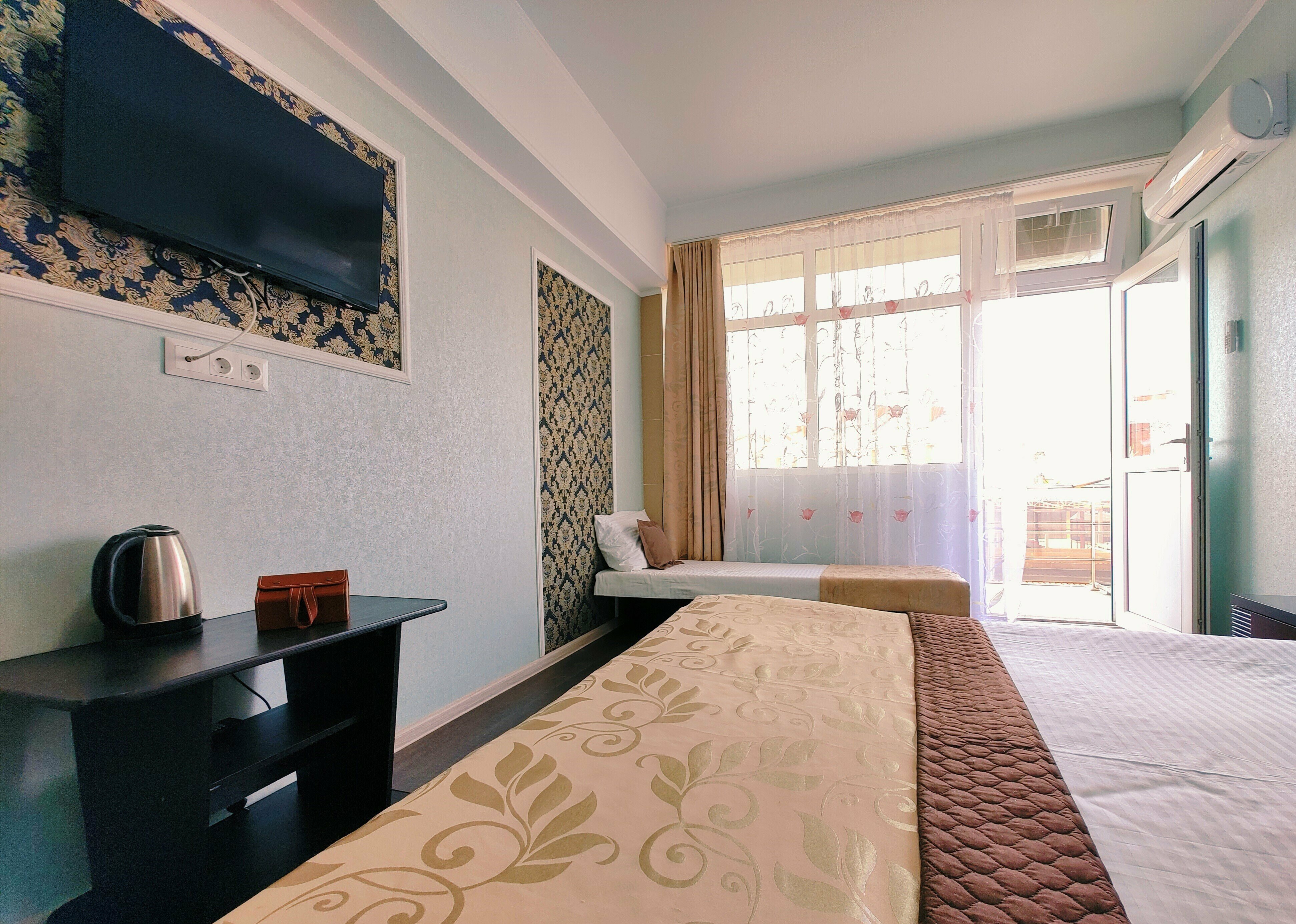 Пятиместный Комфорт с балконом