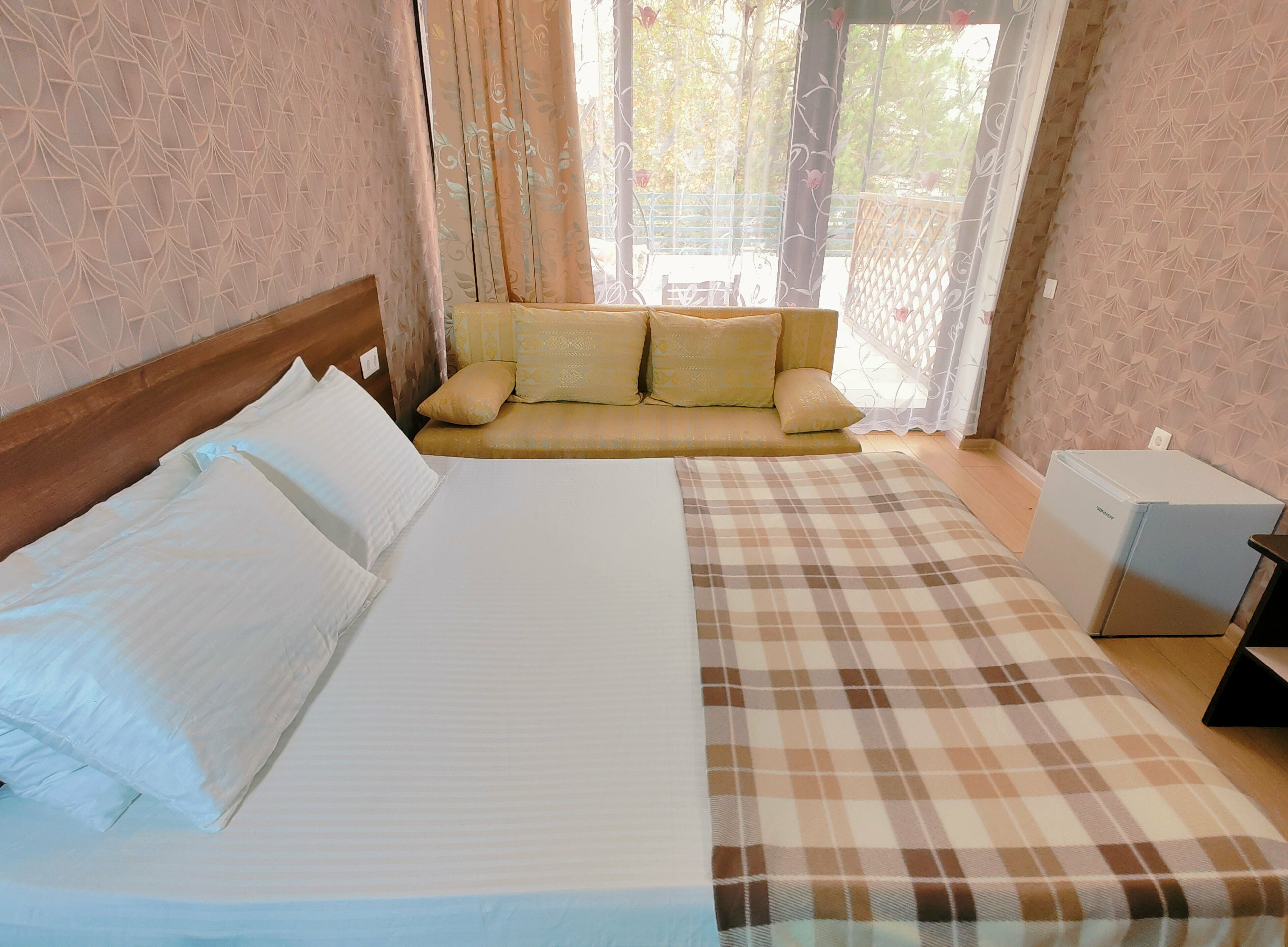 Четырёхместный комфорт с общей террасой