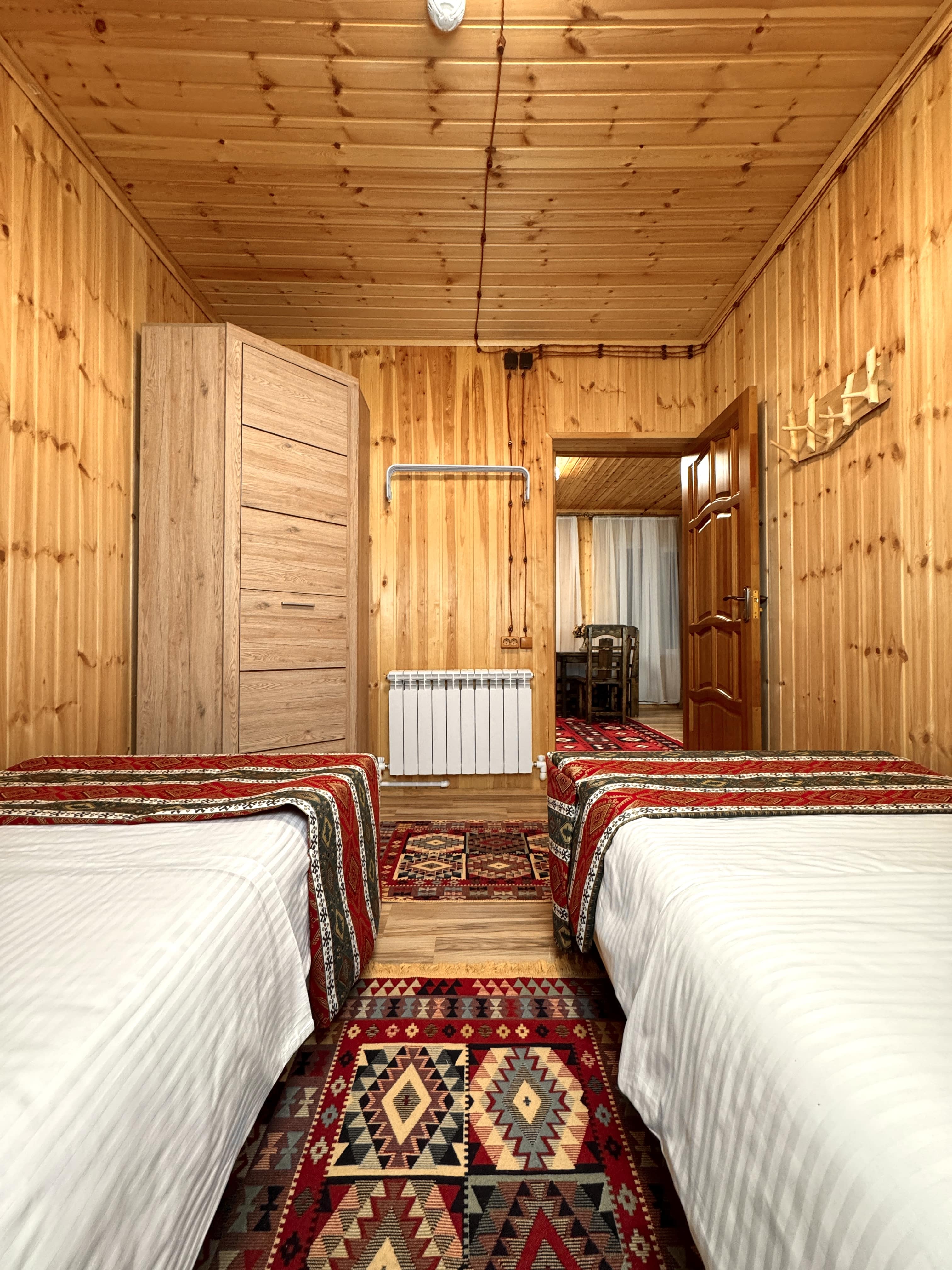 Трехкомнатный комфорт с кухонным уголком | 1 этаж