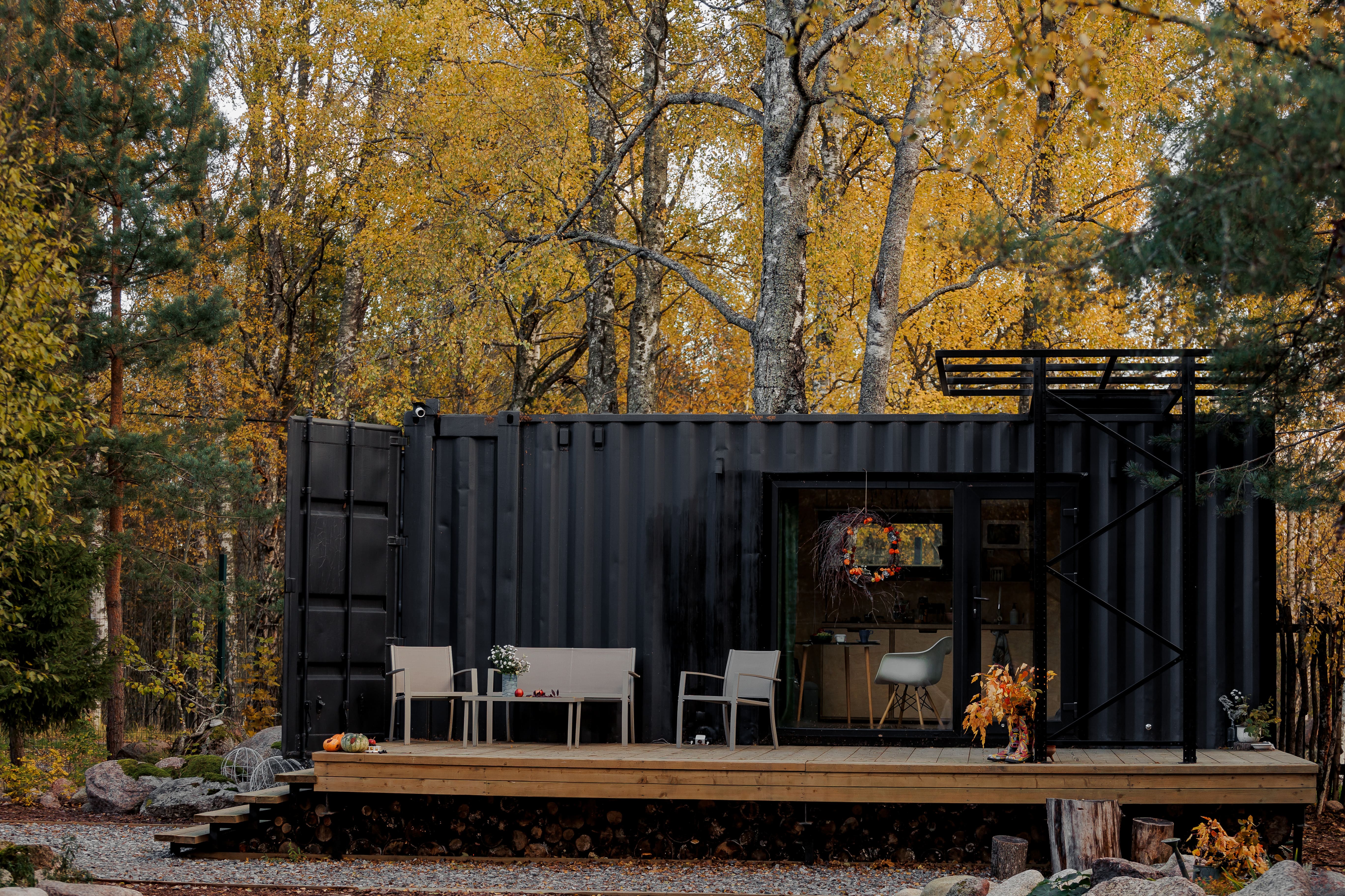 Дом с видом на лес