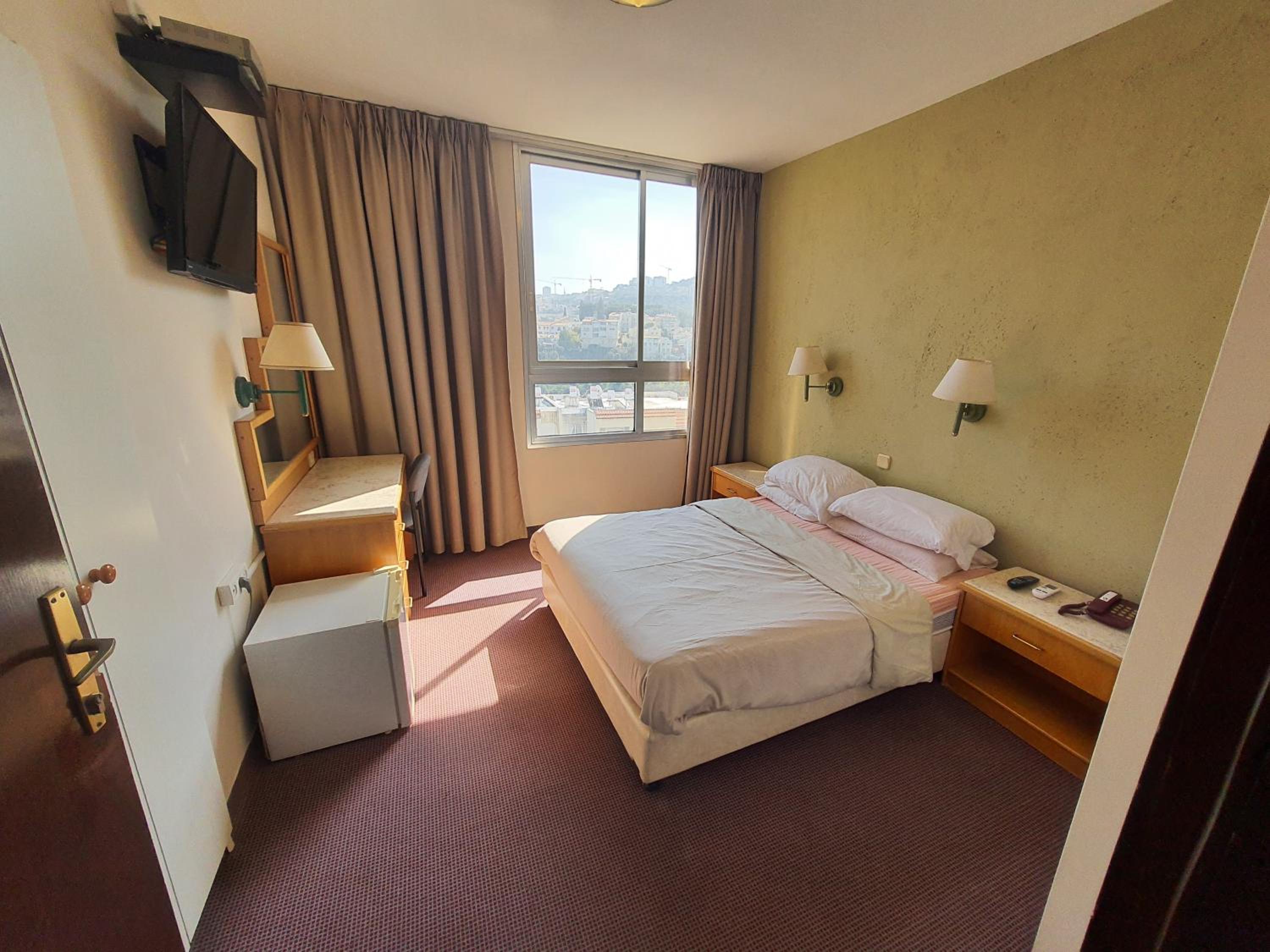 Economy Double Or Twin Room