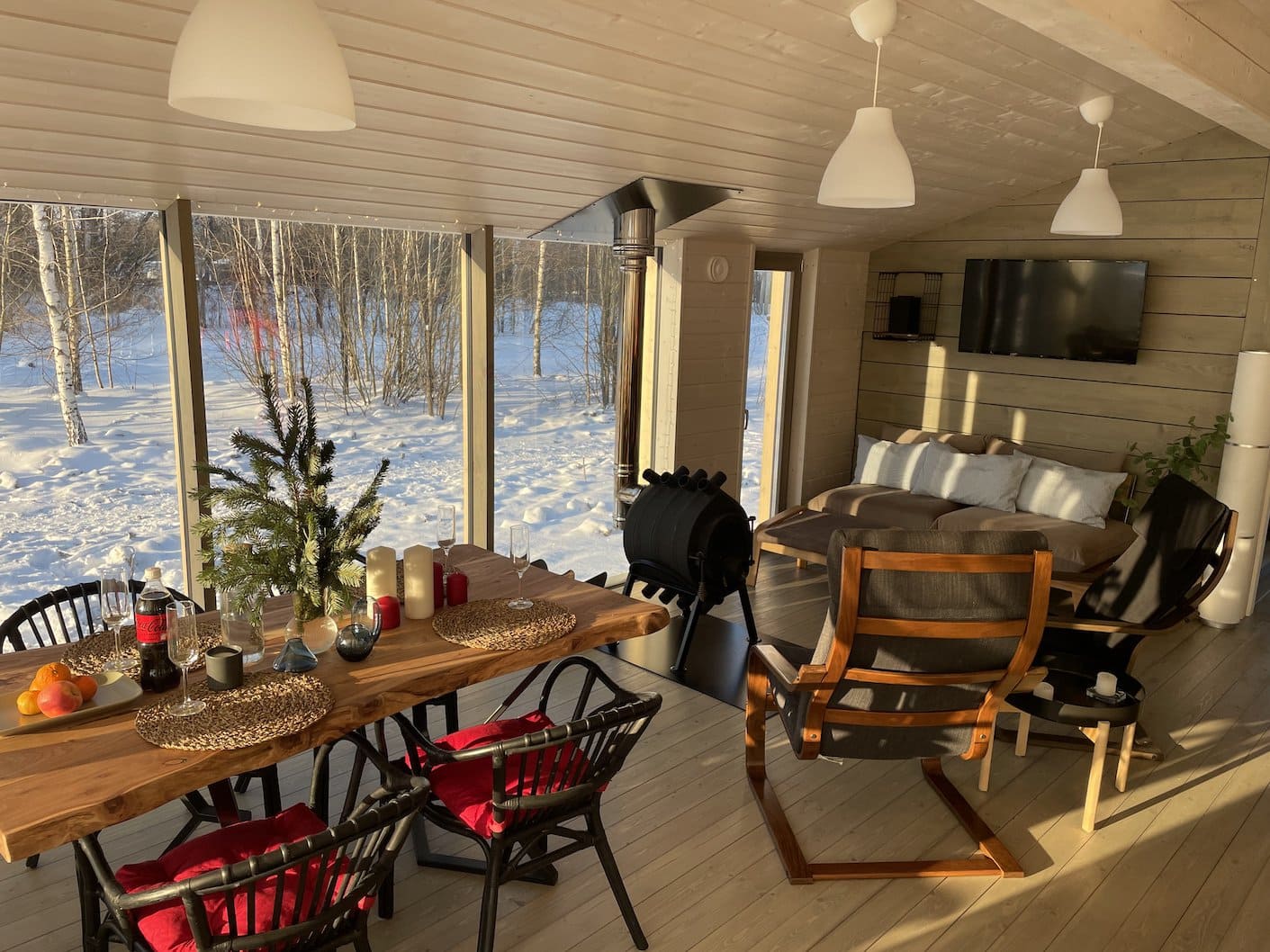 Коттедж с видом на лес