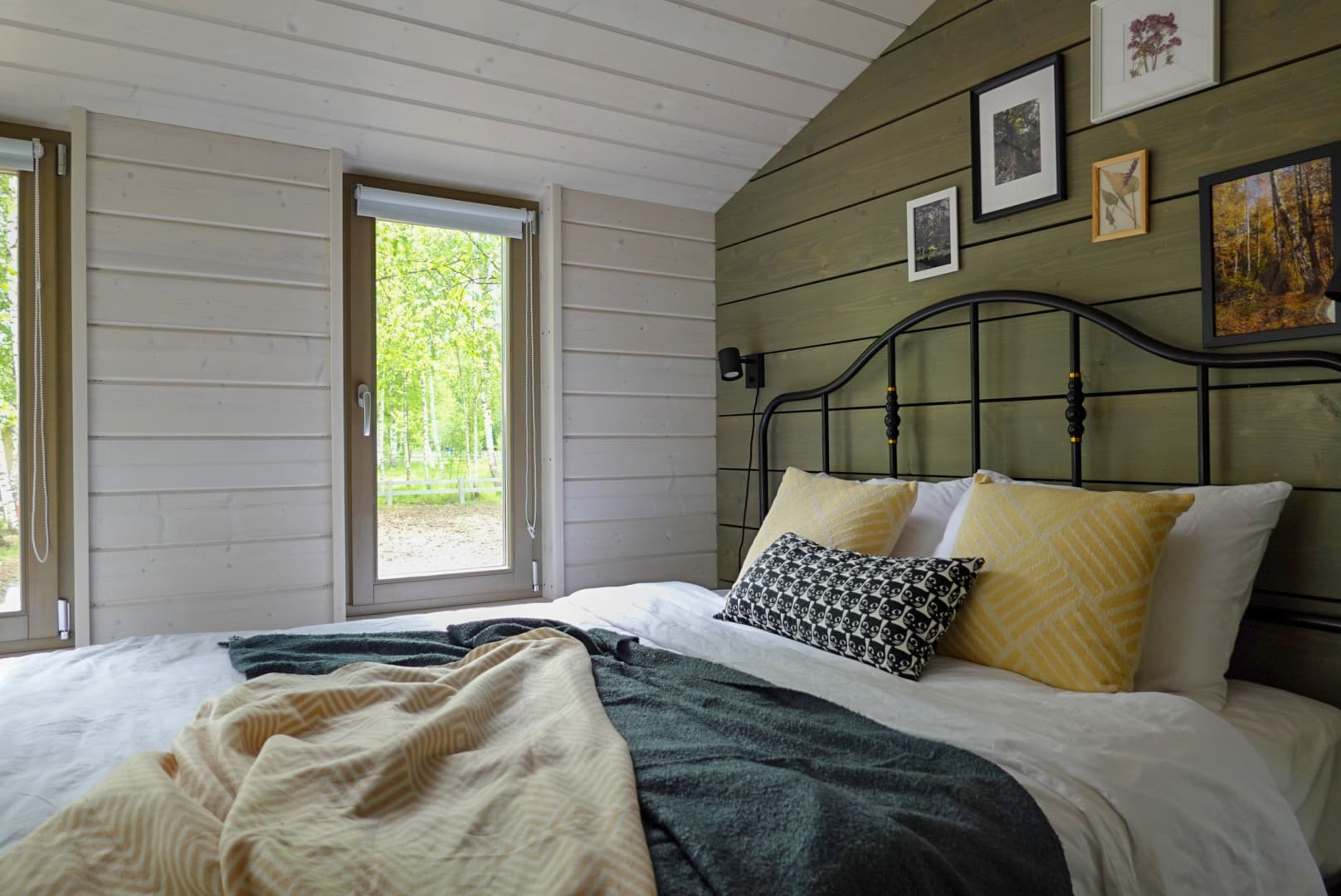 Коттедж с видом на лес