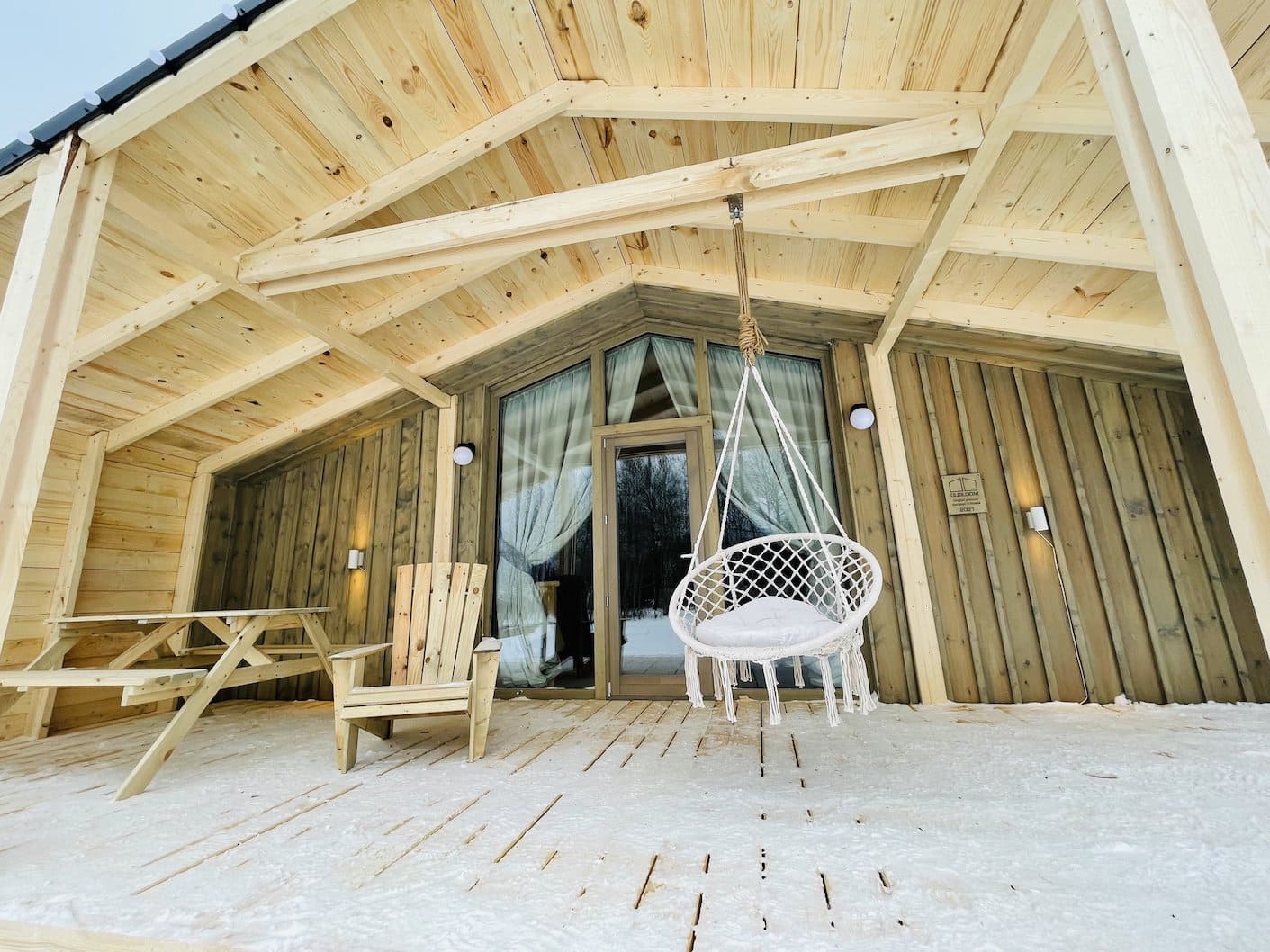 Коттедж с видом на лес